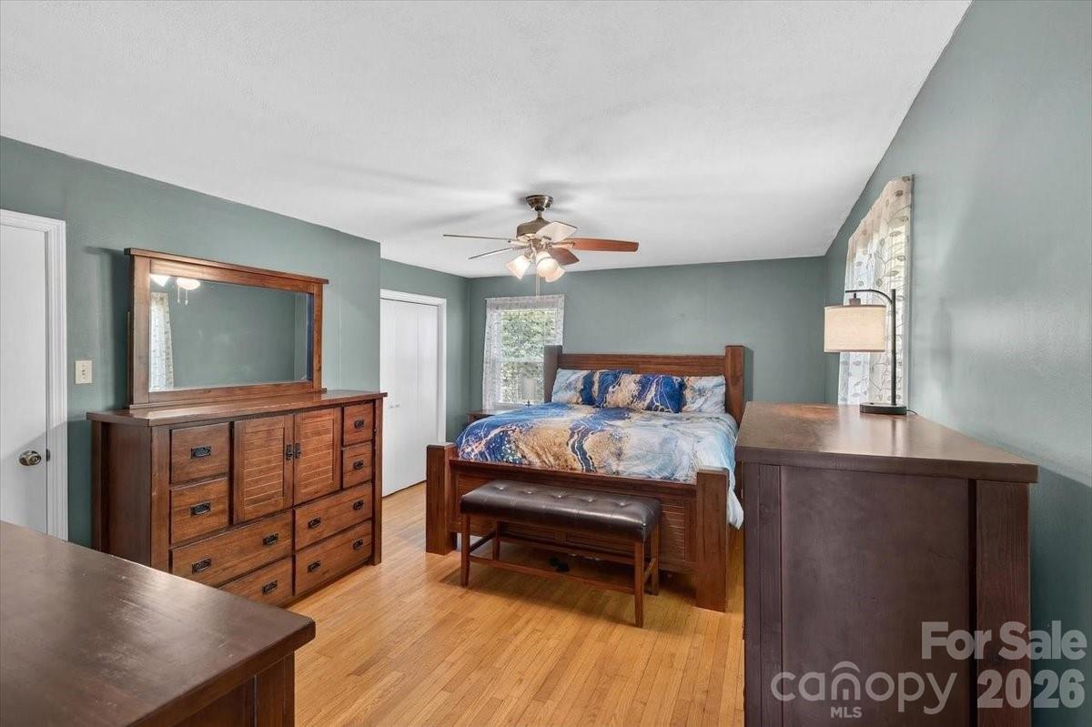 962 Sherwood Circle Property Photo 33