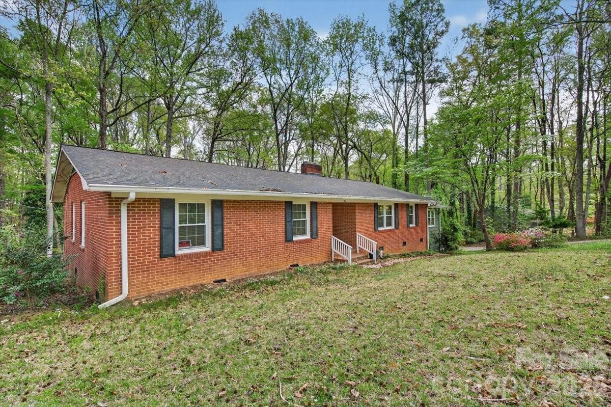 962 Sherwood Circle Property Photo 37