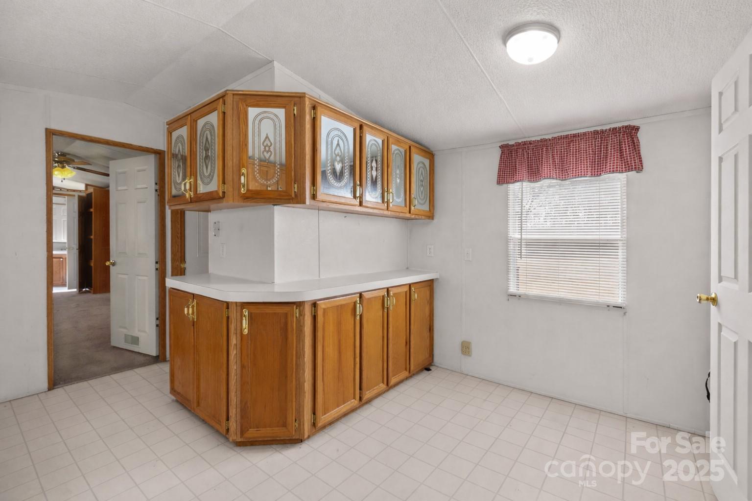 2909 New Town Road Property Photo 8
