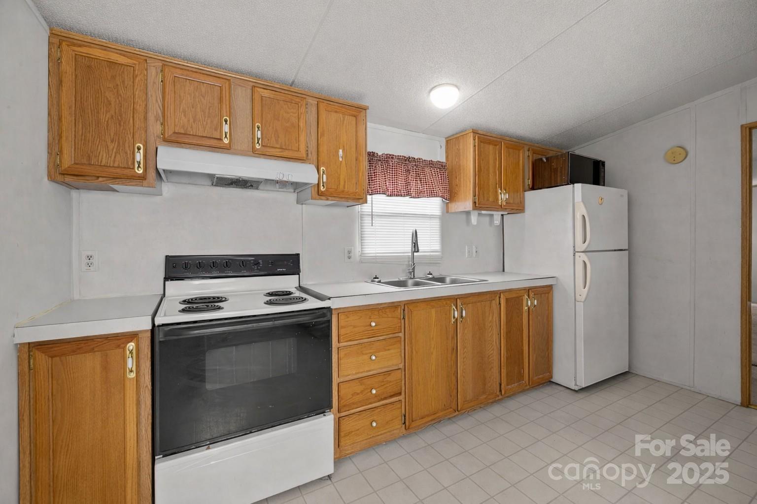2909 New Town Road Property Photo 9