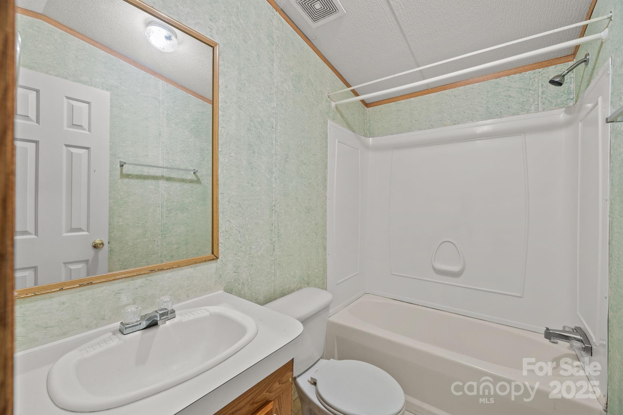 2909 New Town Road Property Photo 18