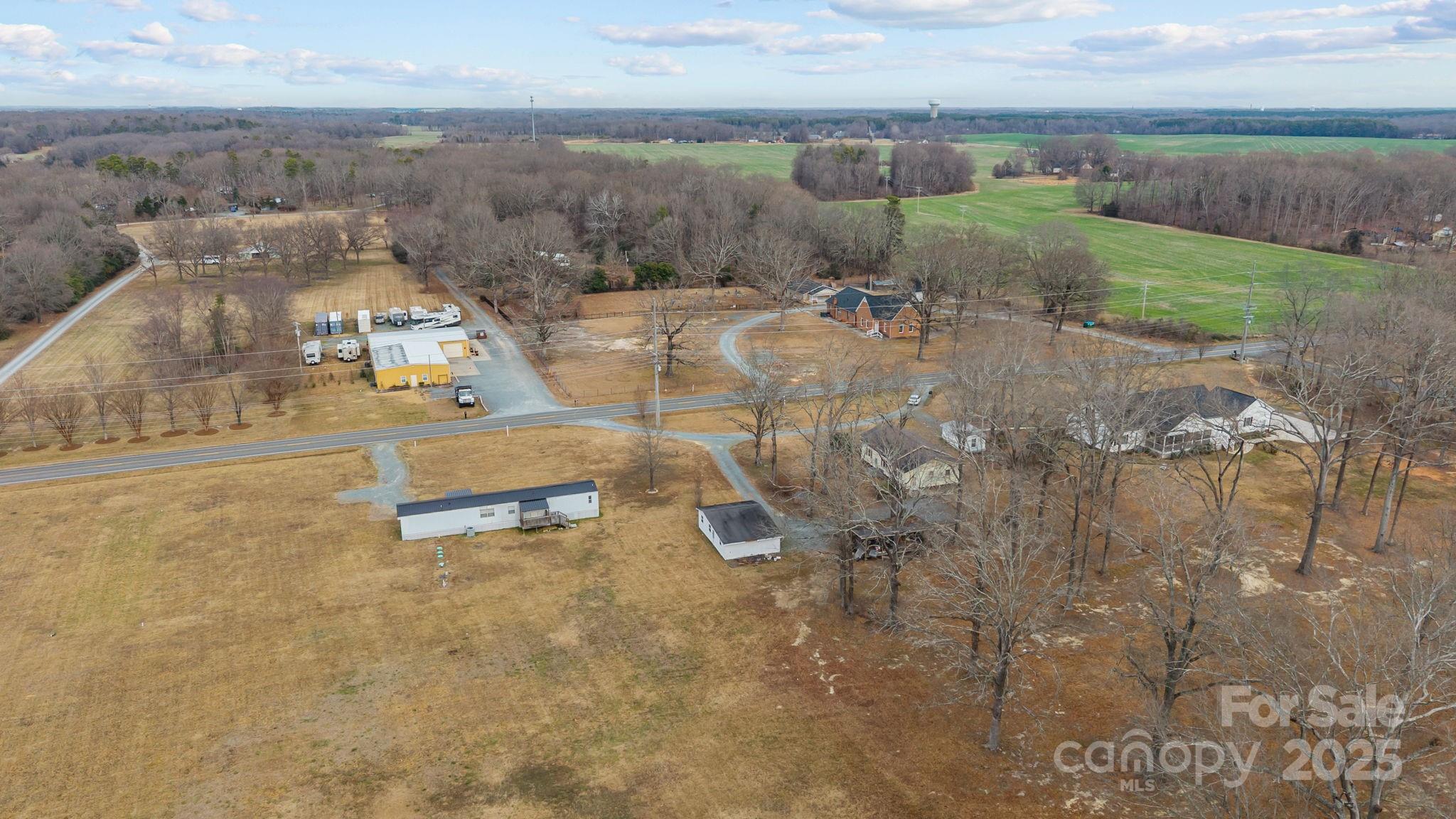 2909 New Town Road Property Photo 25