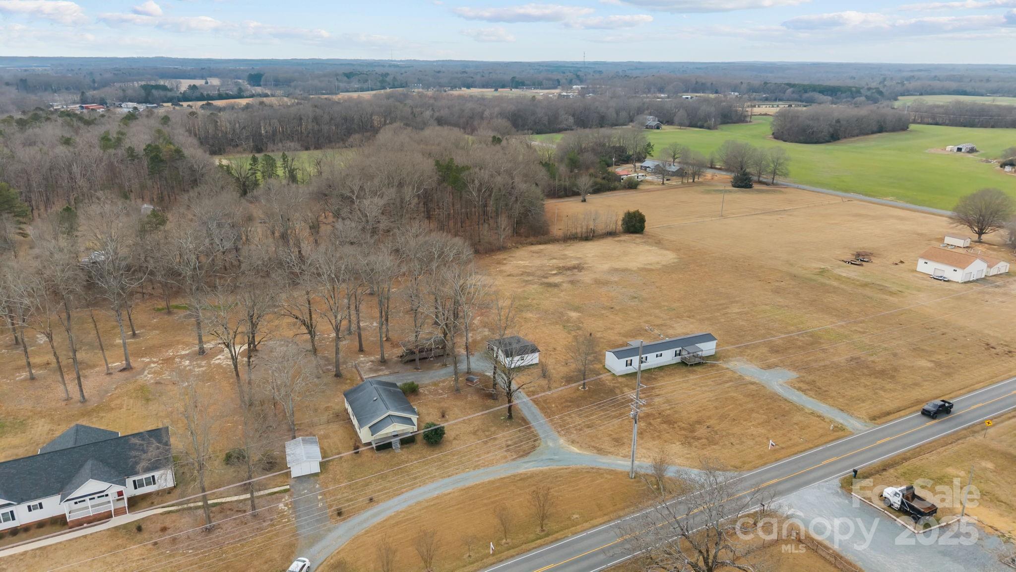2909 New Town Road Property Photo 27