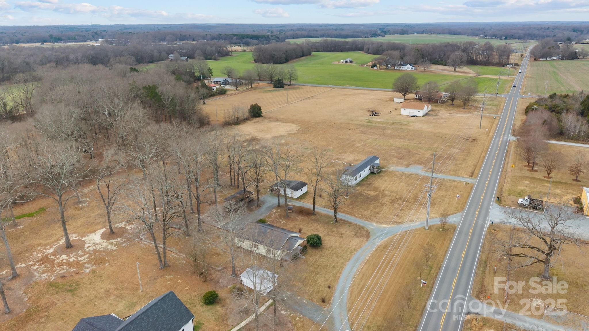 2909 New Town Road Property Photo 28
