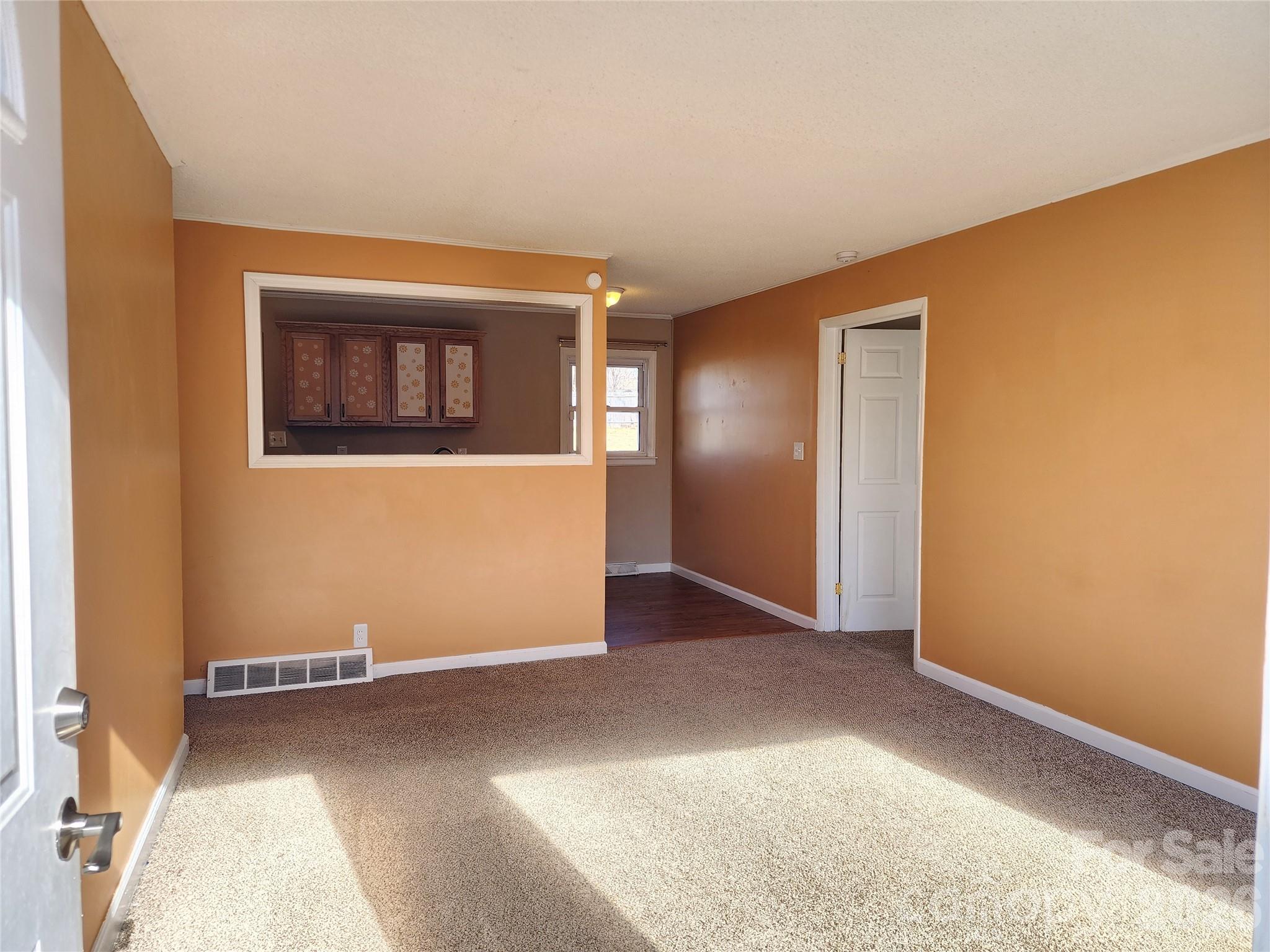 31 Stanley Street Property Photo 7