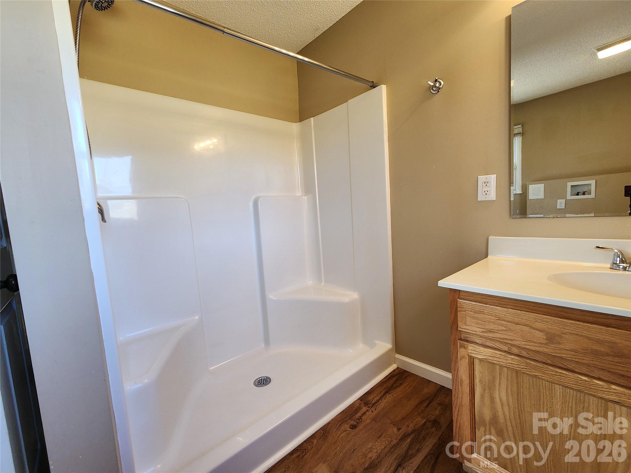 31 Stanley Street Property Photo 12
