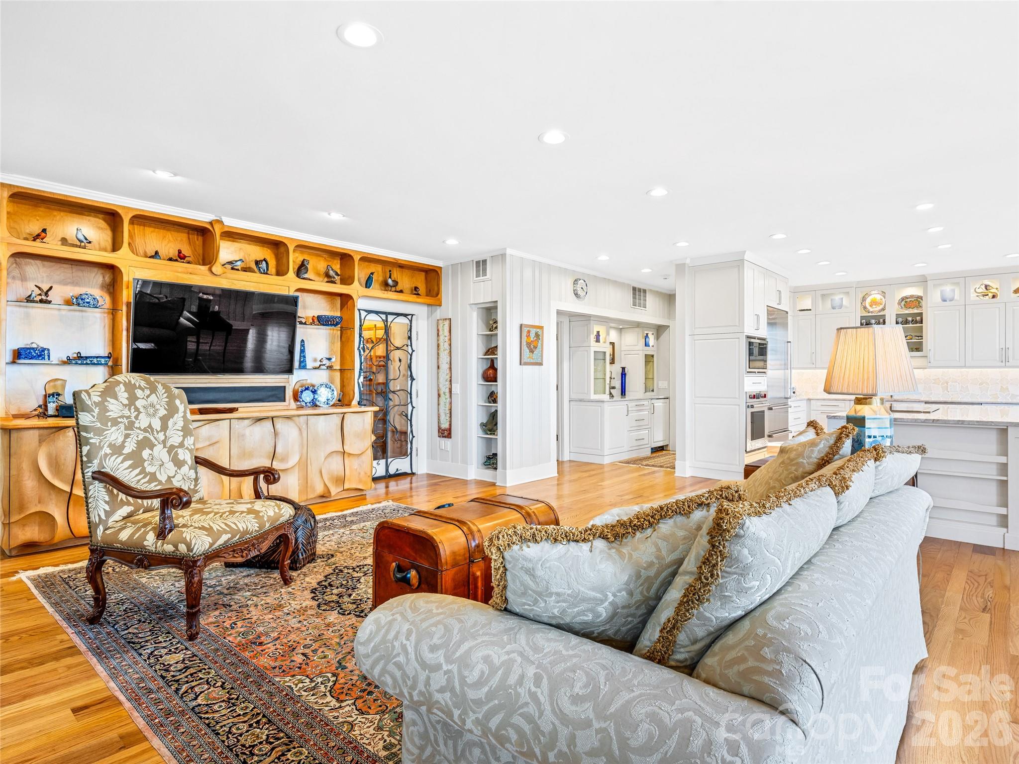 35 Peach Knob Drive Property Photo 8