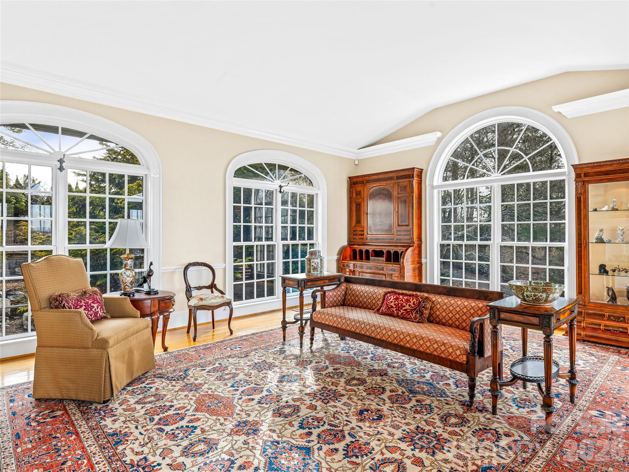 35 Peach Knob Drive Property Photo 10