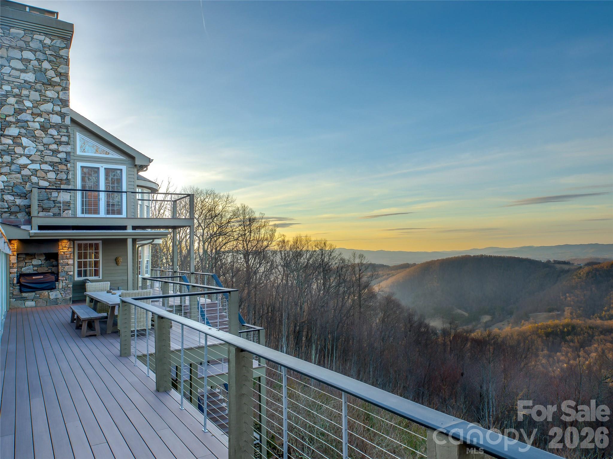 35 Peach Knob Drive Property Photo 18