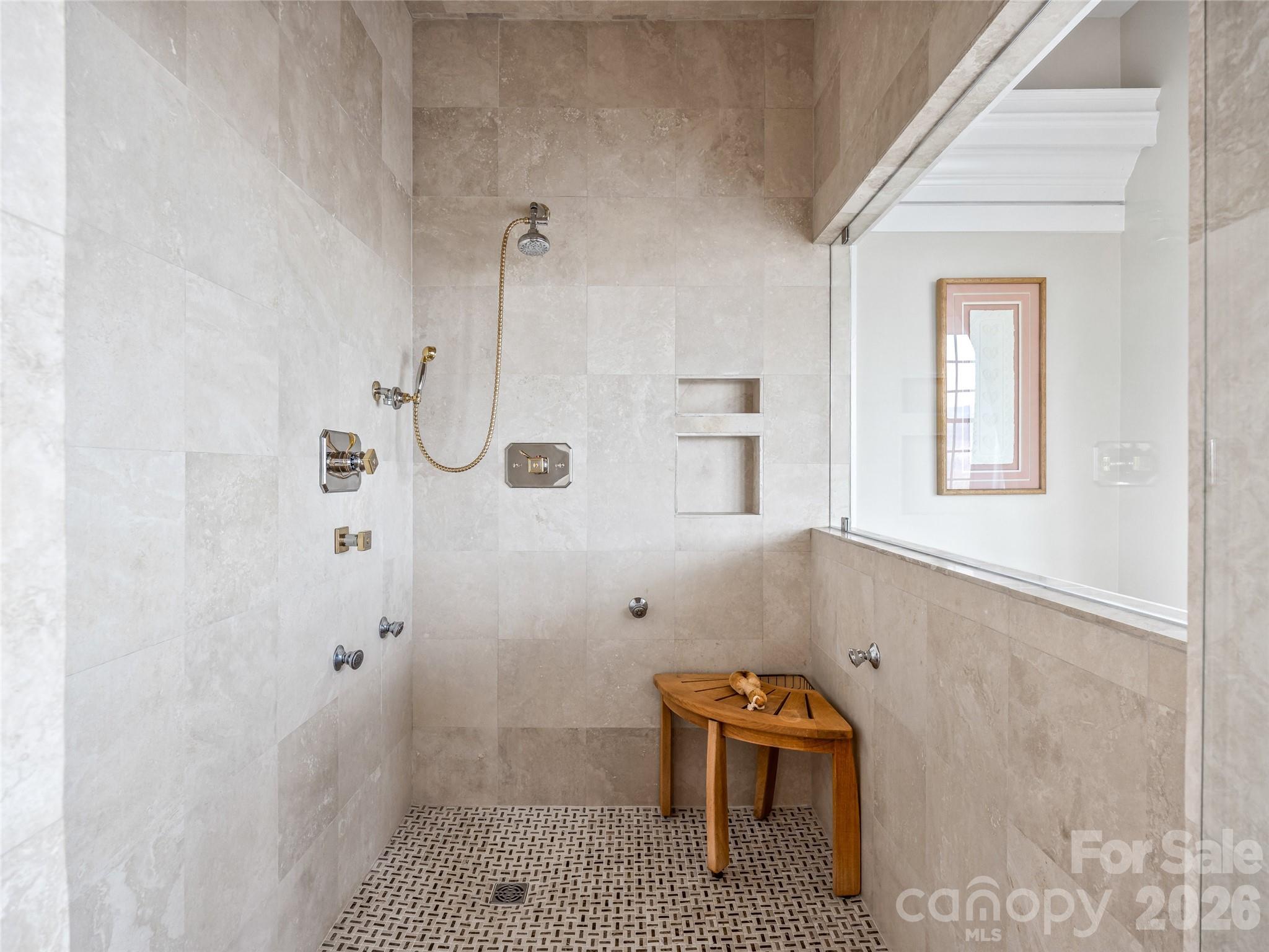 35 Peach Knob Drive Property Photo 26