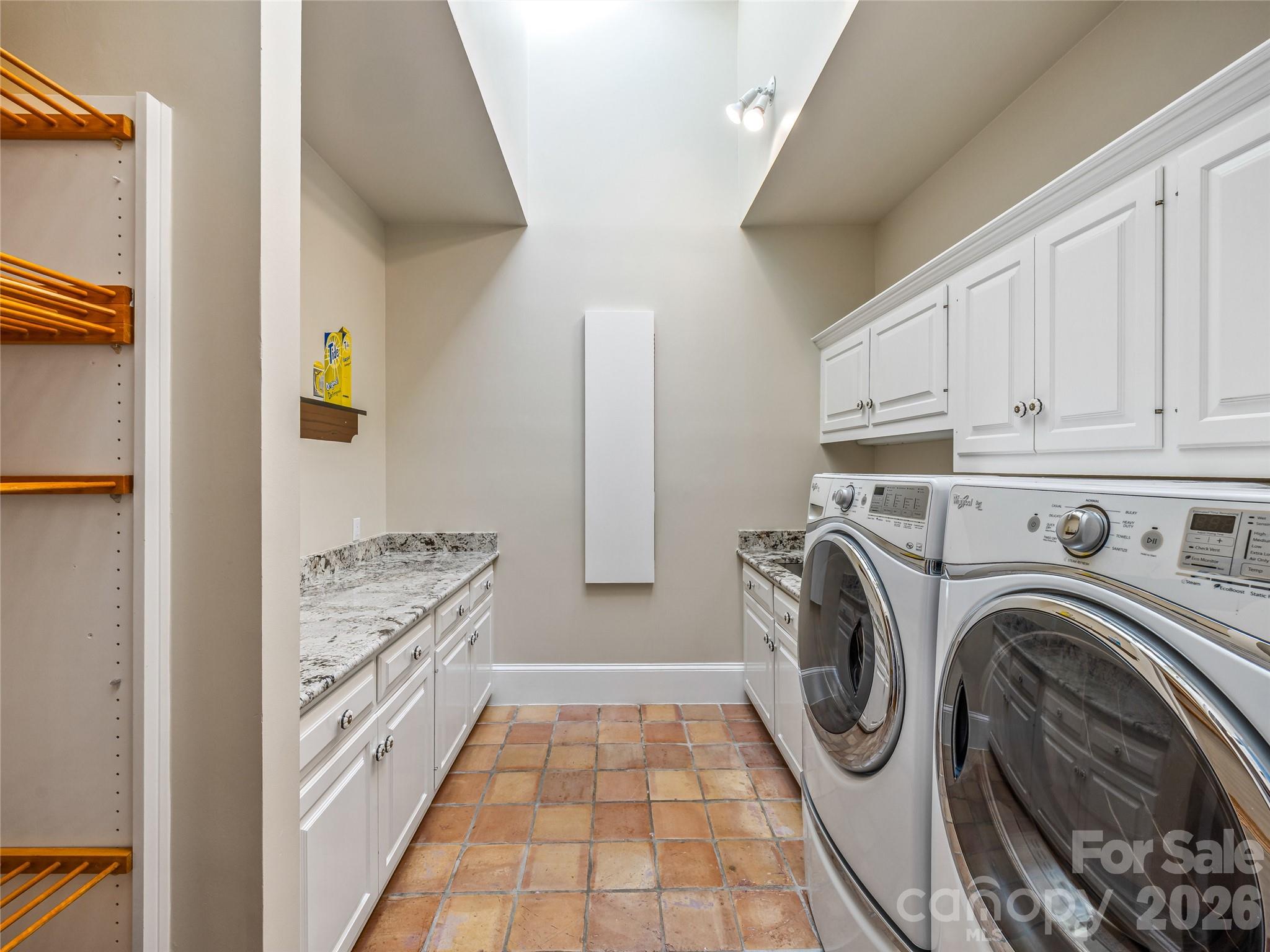 35 Peach Knob Drive Property Photo 27