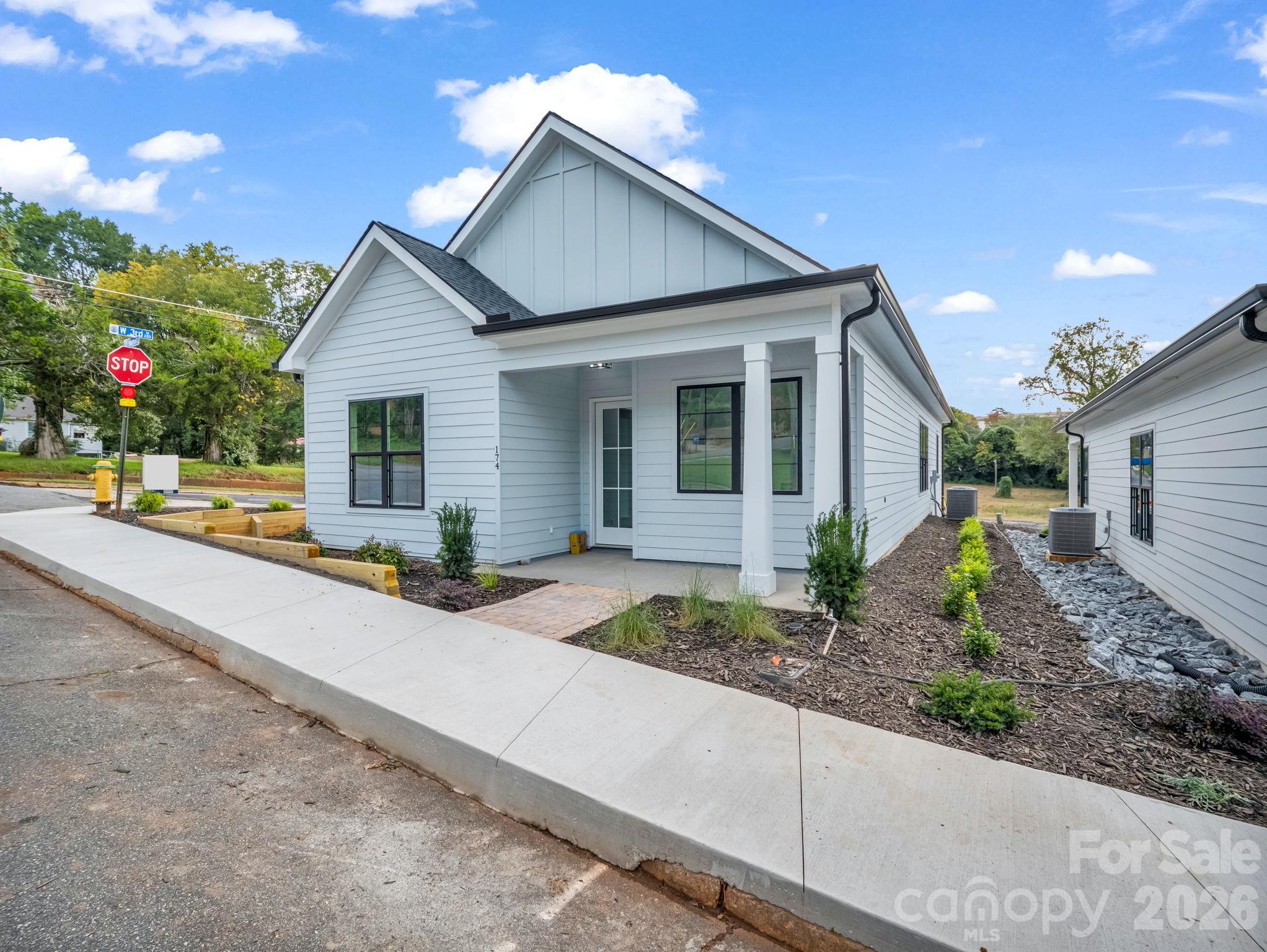 174 N Mitchell Street