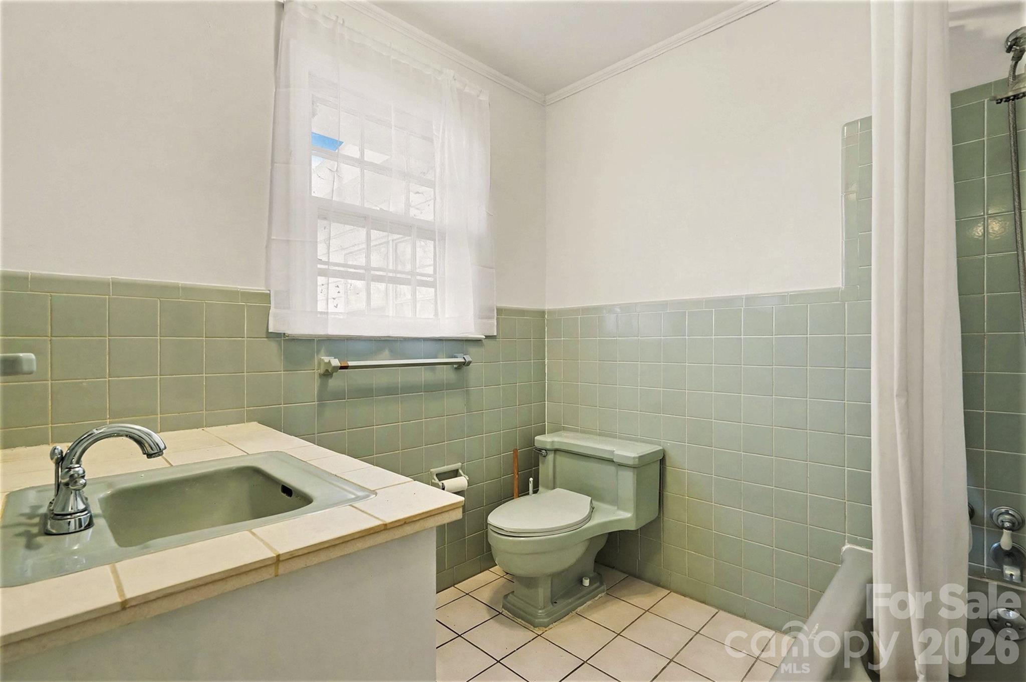 1215 Robinhood Circle Property Photo 16