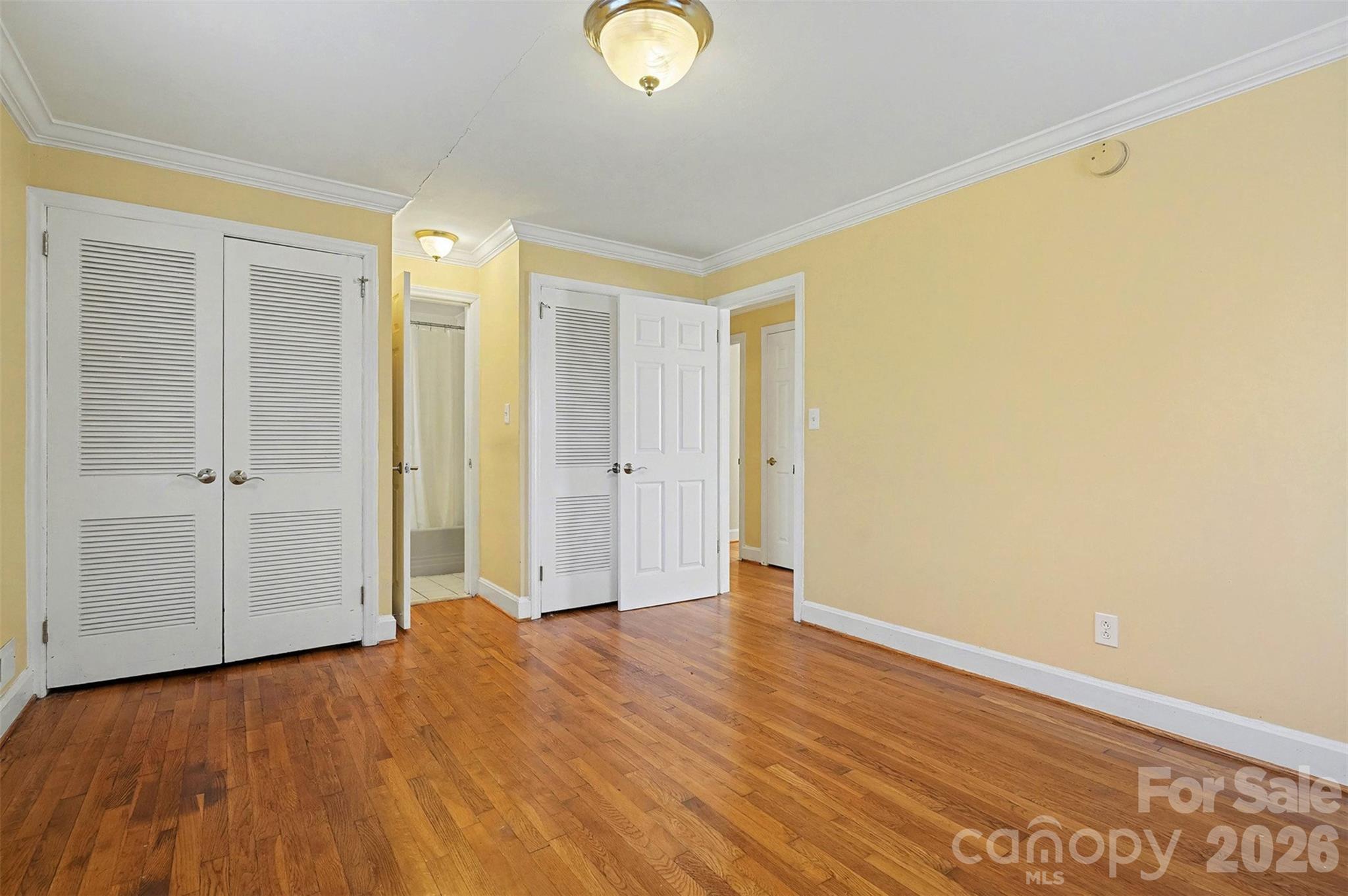1215 Robinhood Circle Property Photo 18