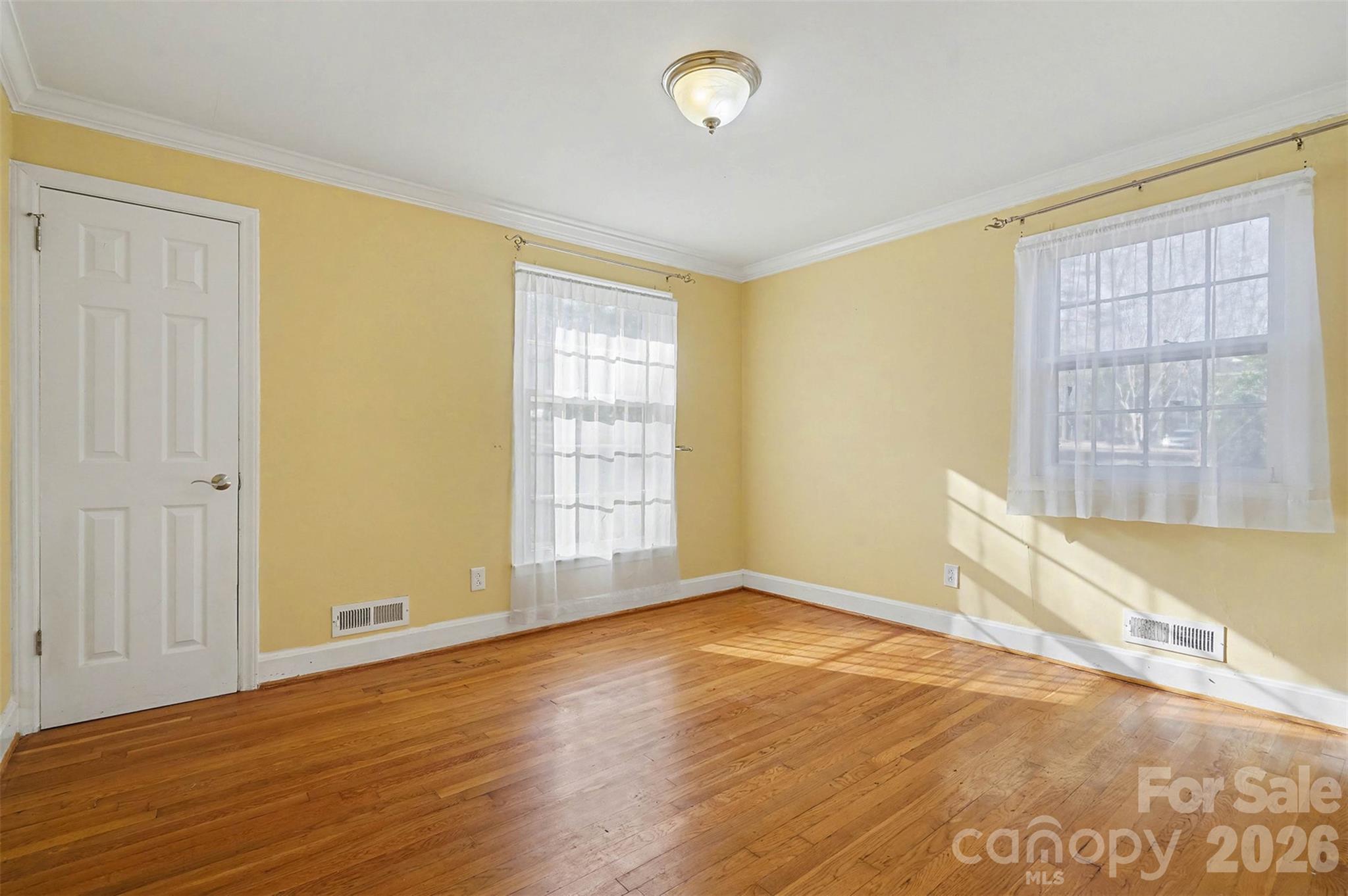 1215 Robinhood Circle Property Photo 19