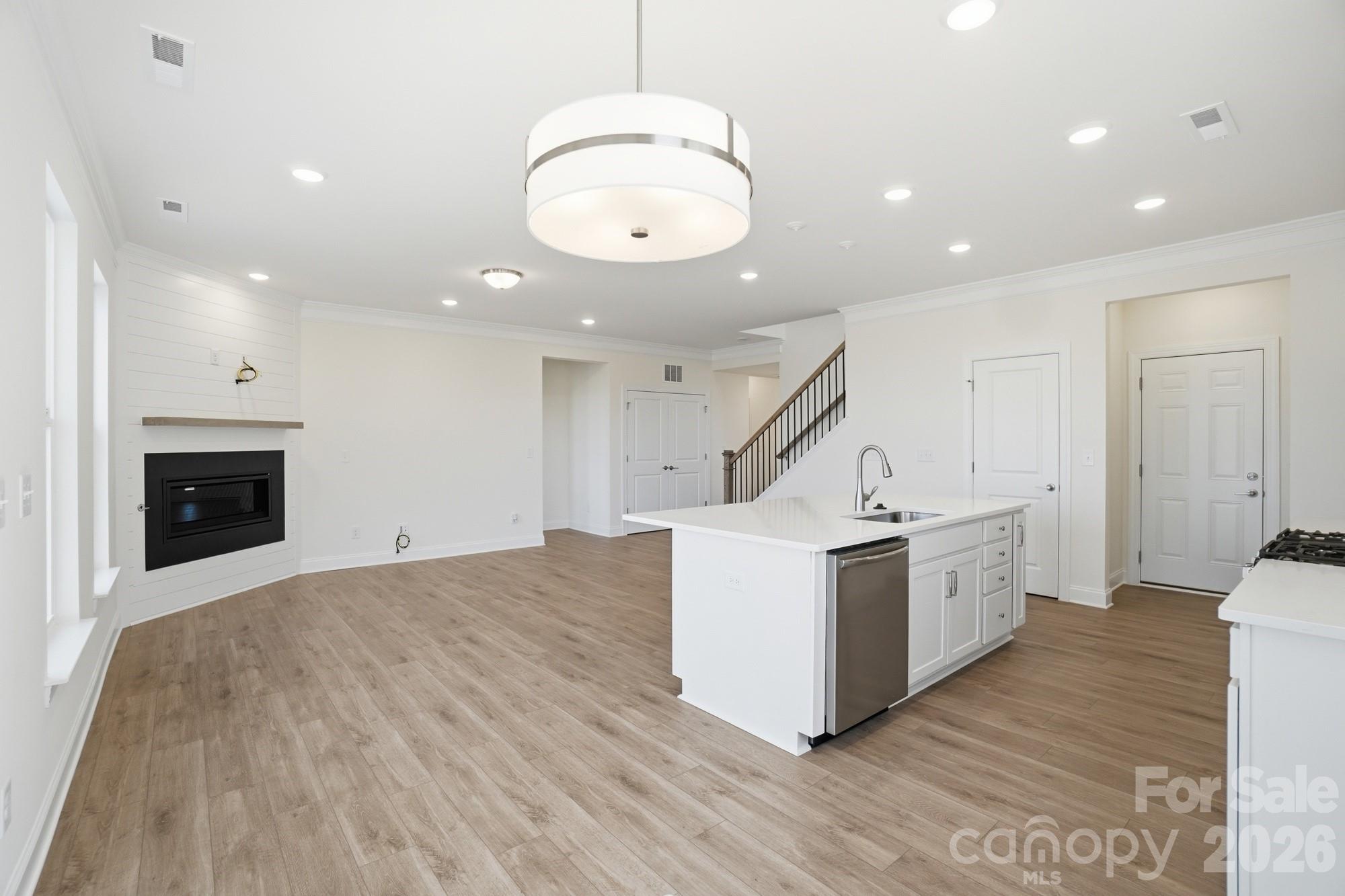 3073 Founding Fathers Drive Property Photo 13