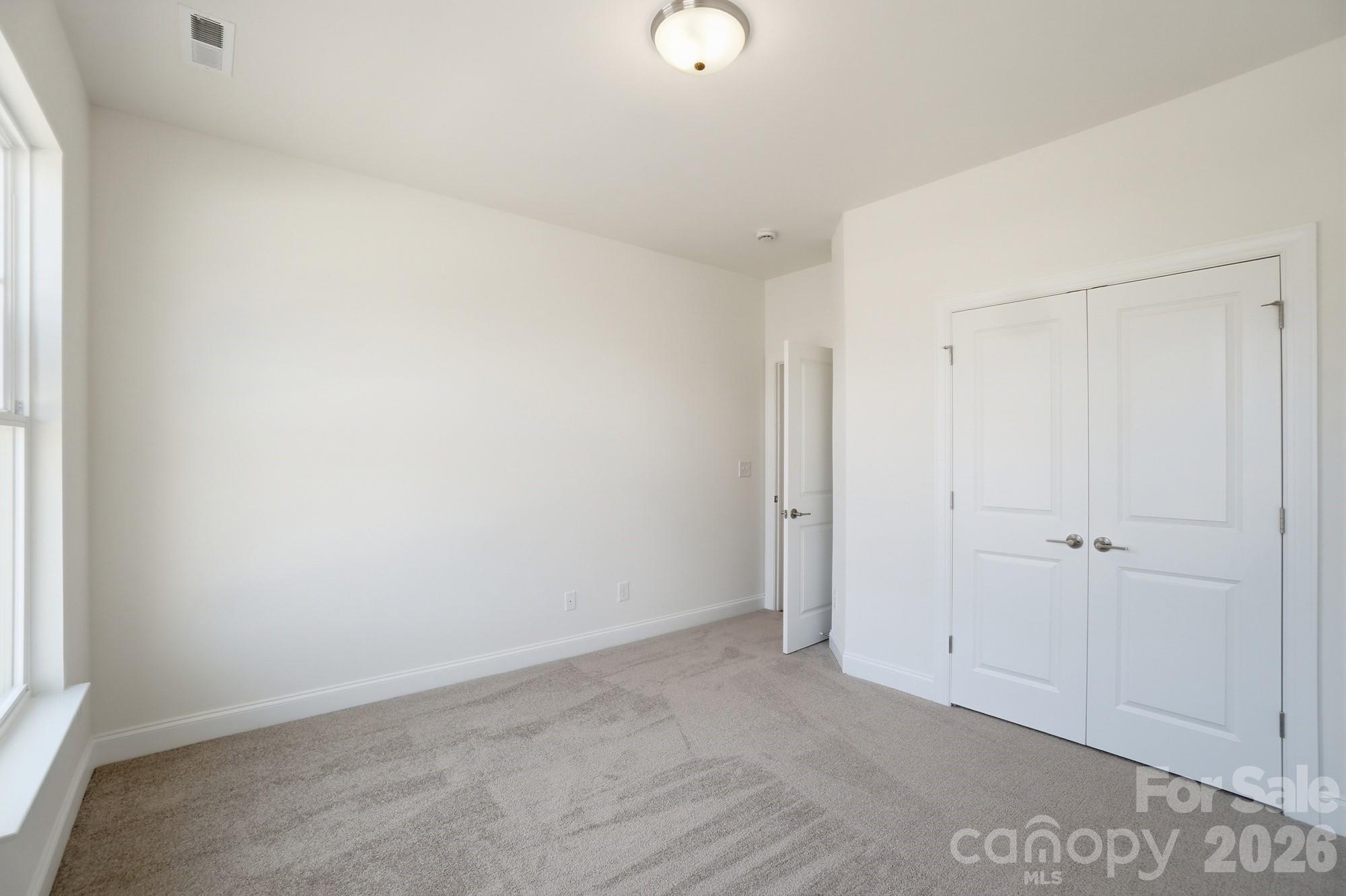 3073 Founding Fathers Drive Property Photo 20