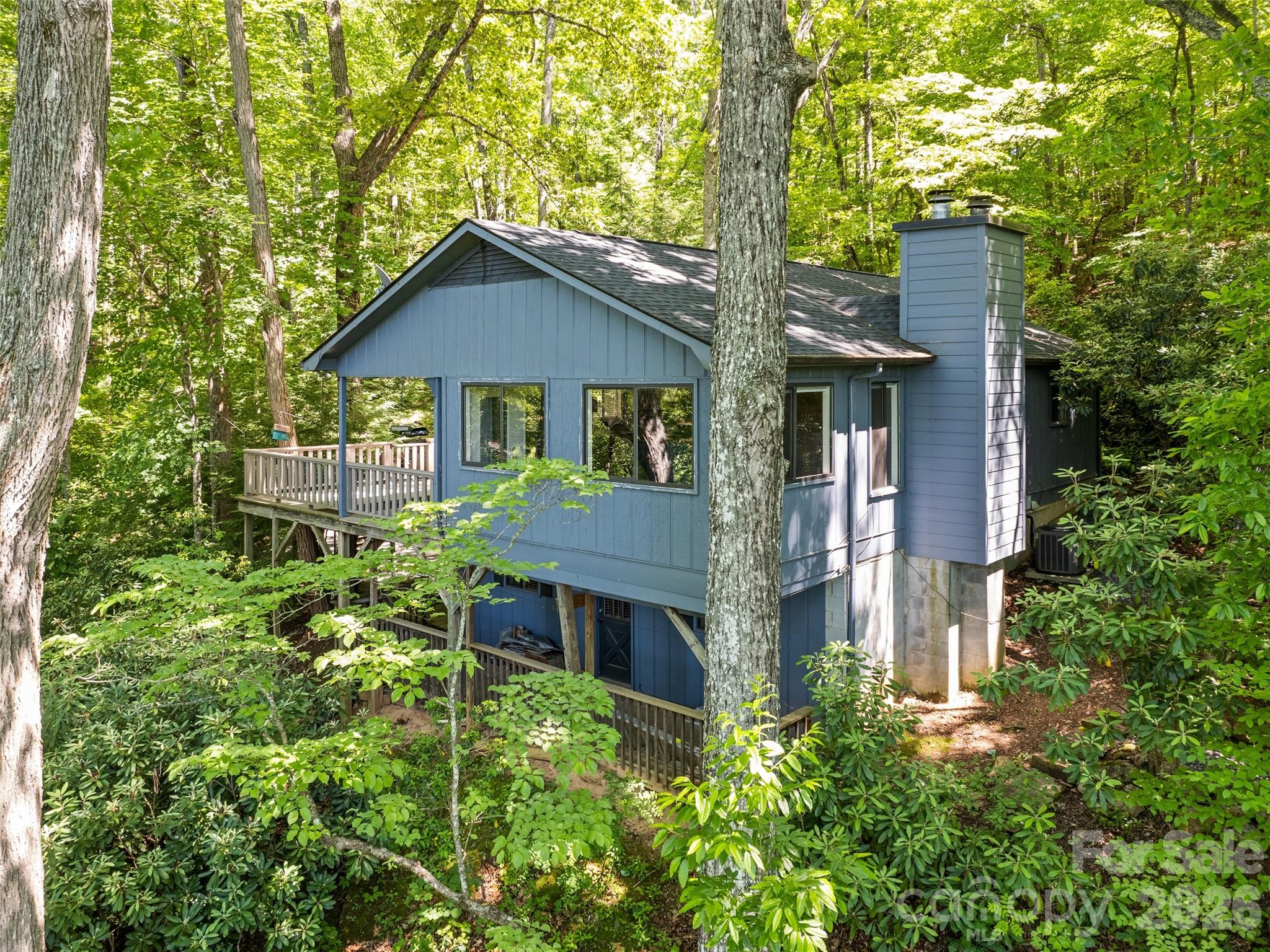 1392 Mount Chalet Road Property Photo 4