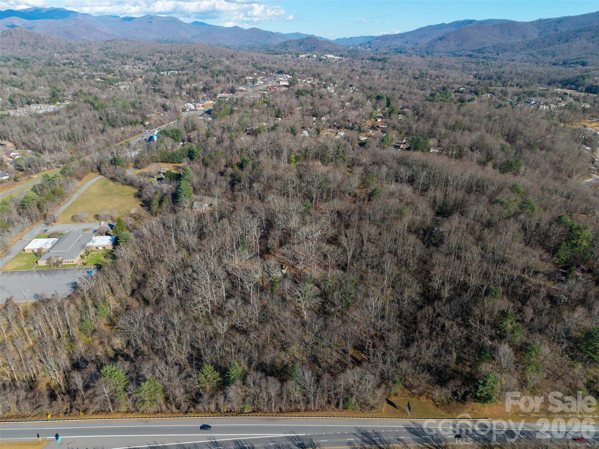 67 Shawnee Trail Property Photo 5