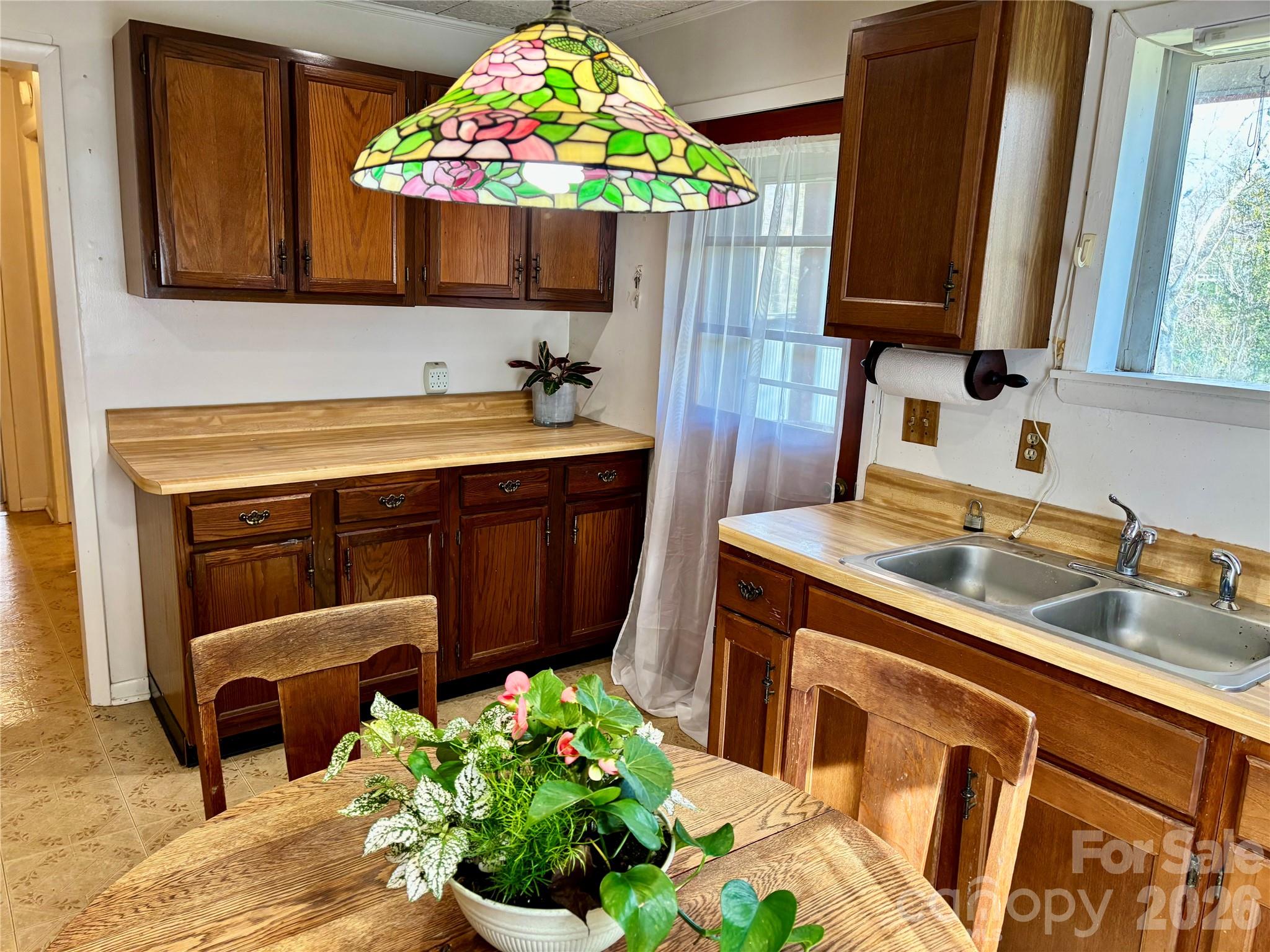 67 Shawnee Trail Property Photo 7