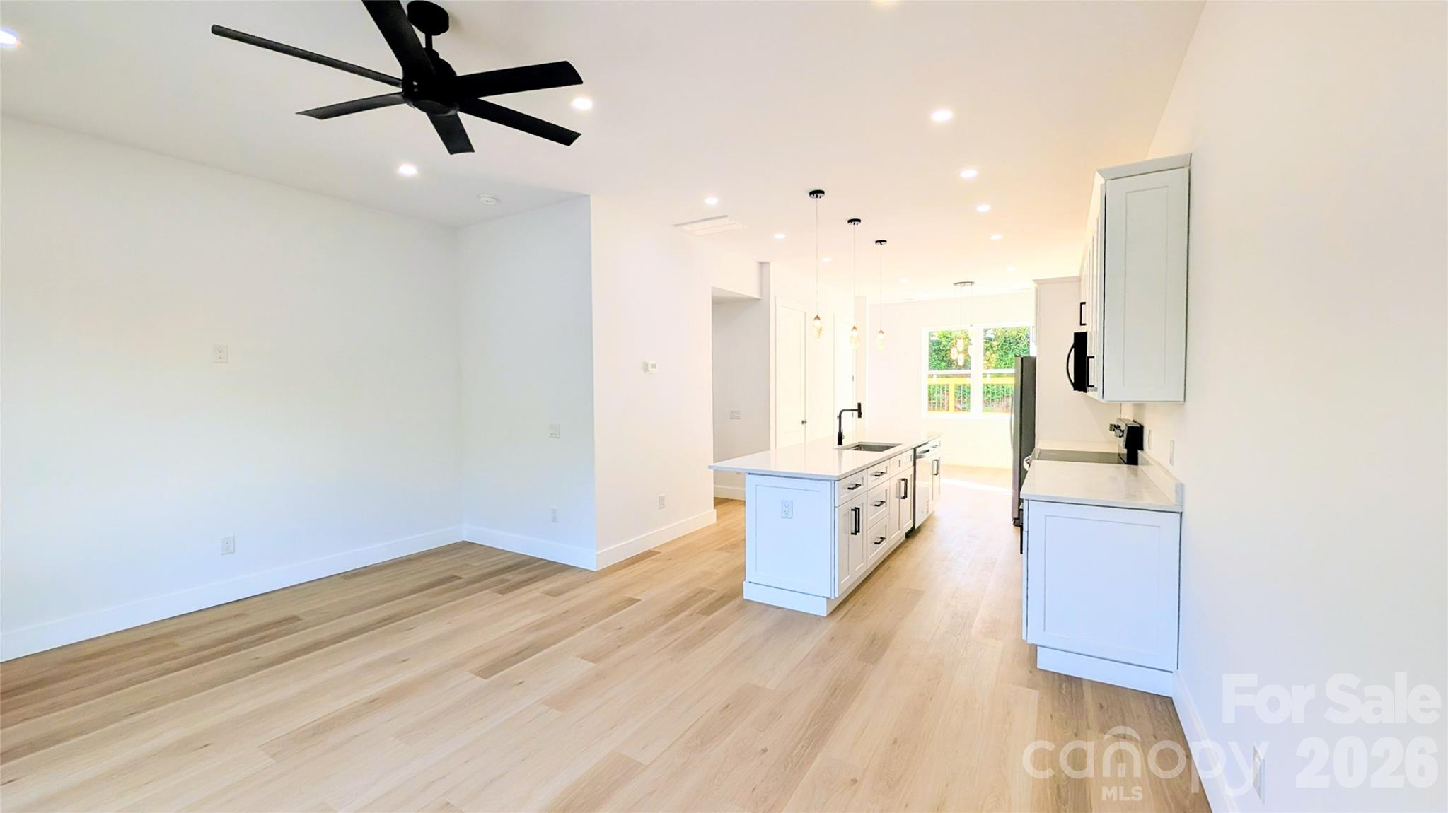 45 Richland Street Property Photo 5