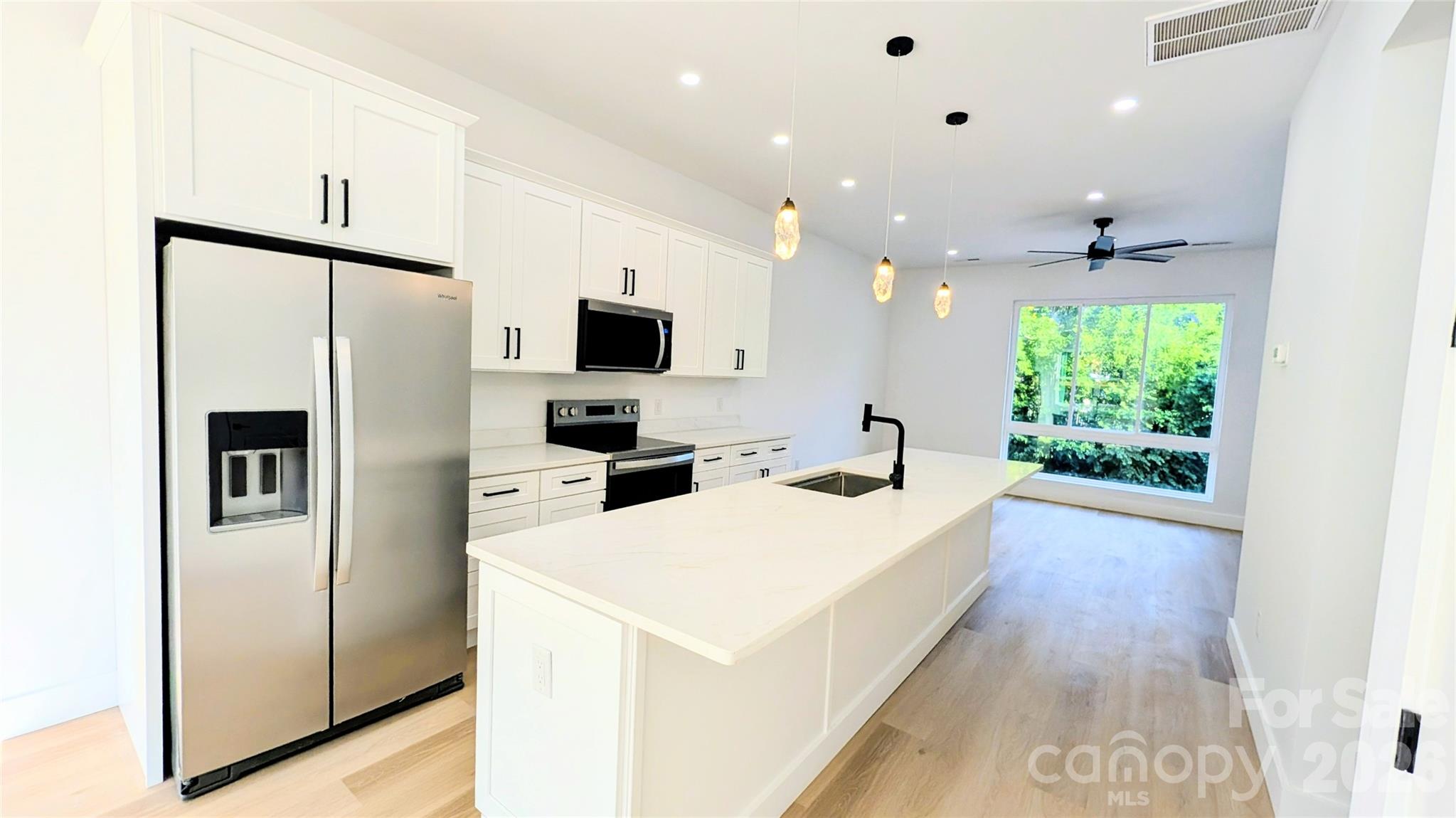 45 Richland Street Property Photo 8