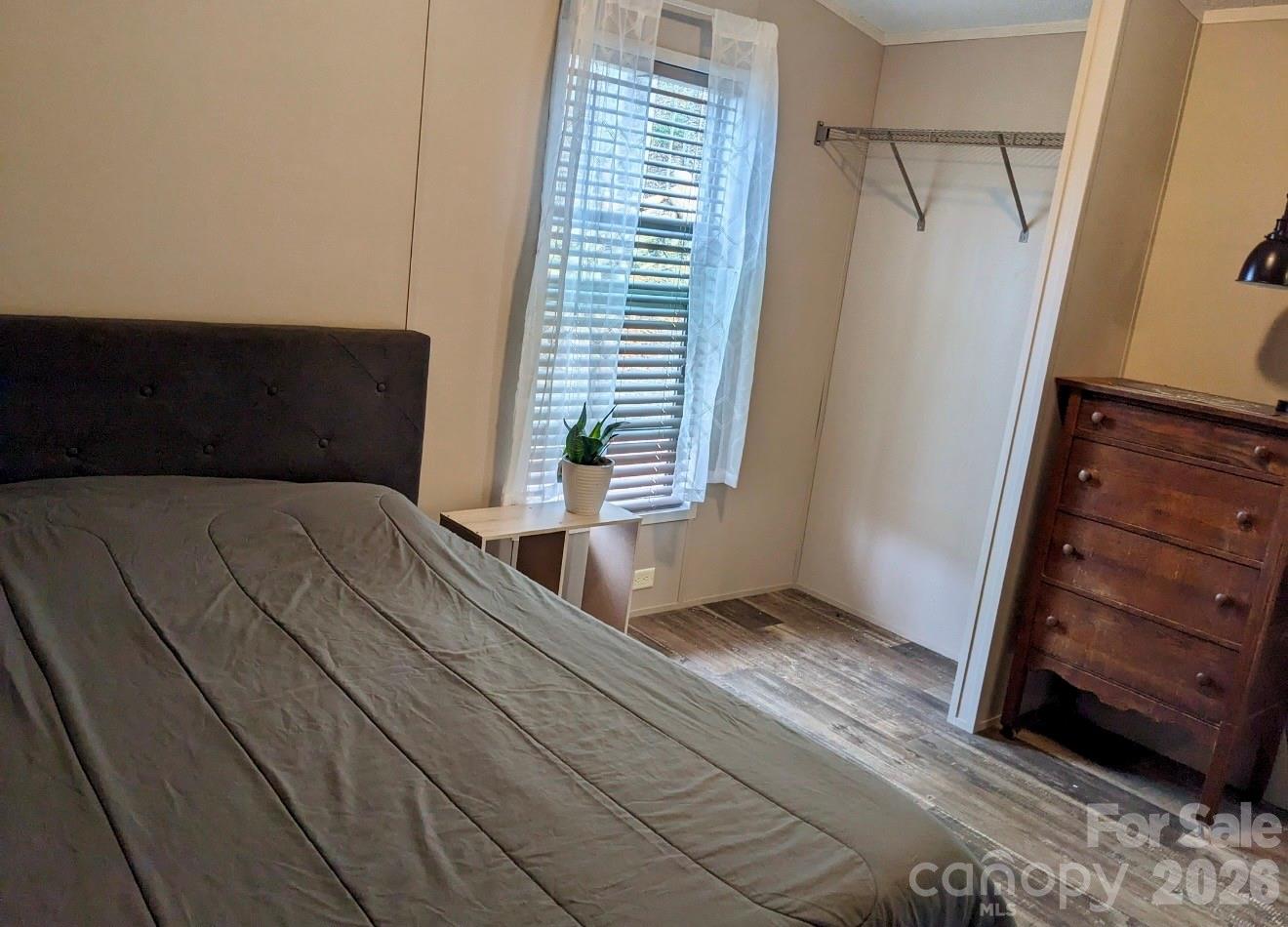 2828 E Pine Street Property Photo 21