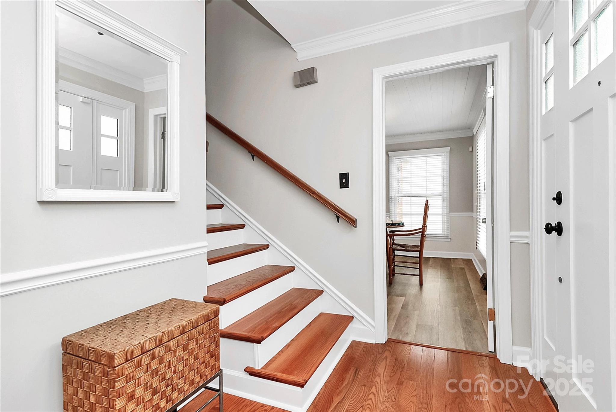 2468 Shaw Avenue Property Photo 5