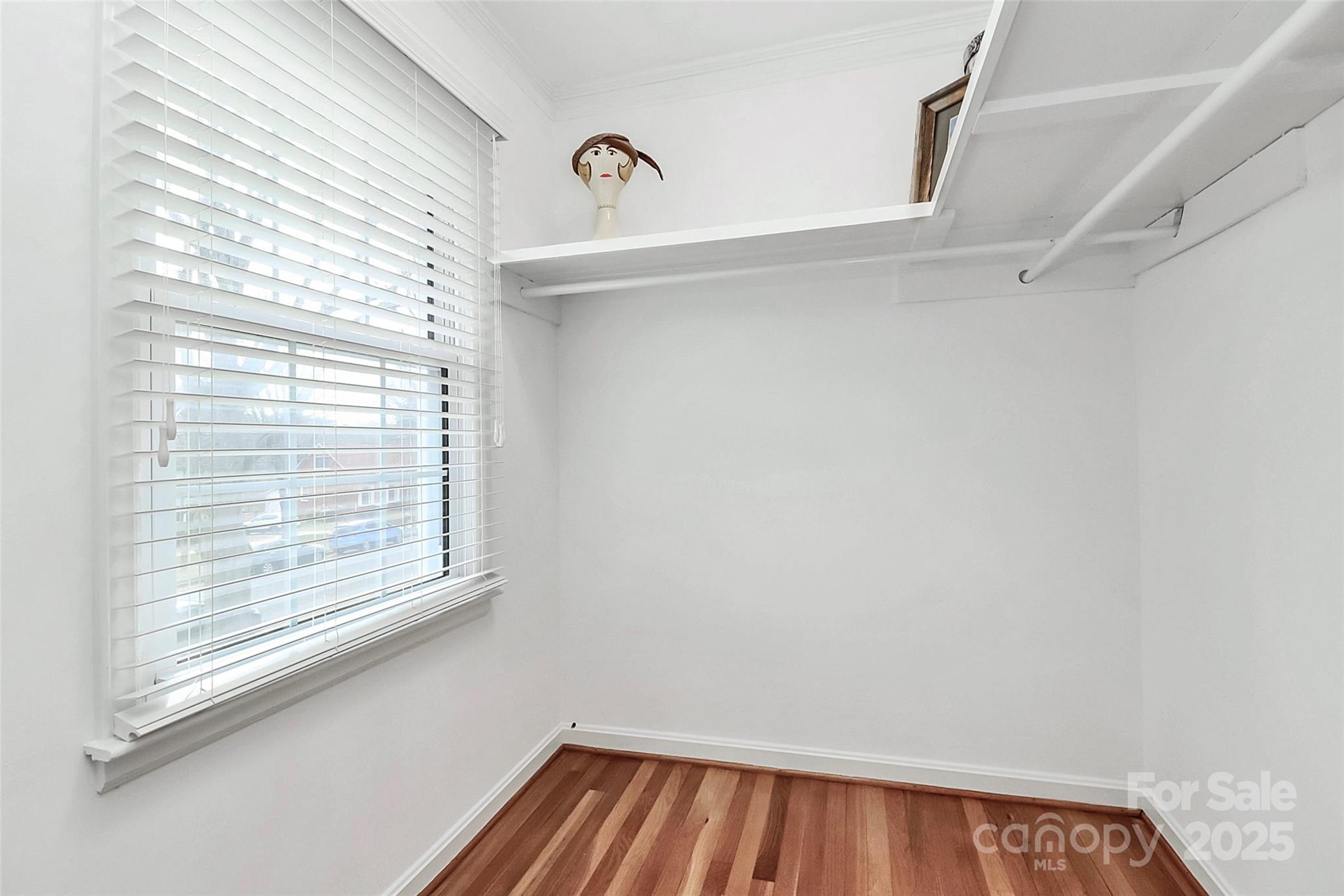 2468 Shaw Avenue Property Photo 27