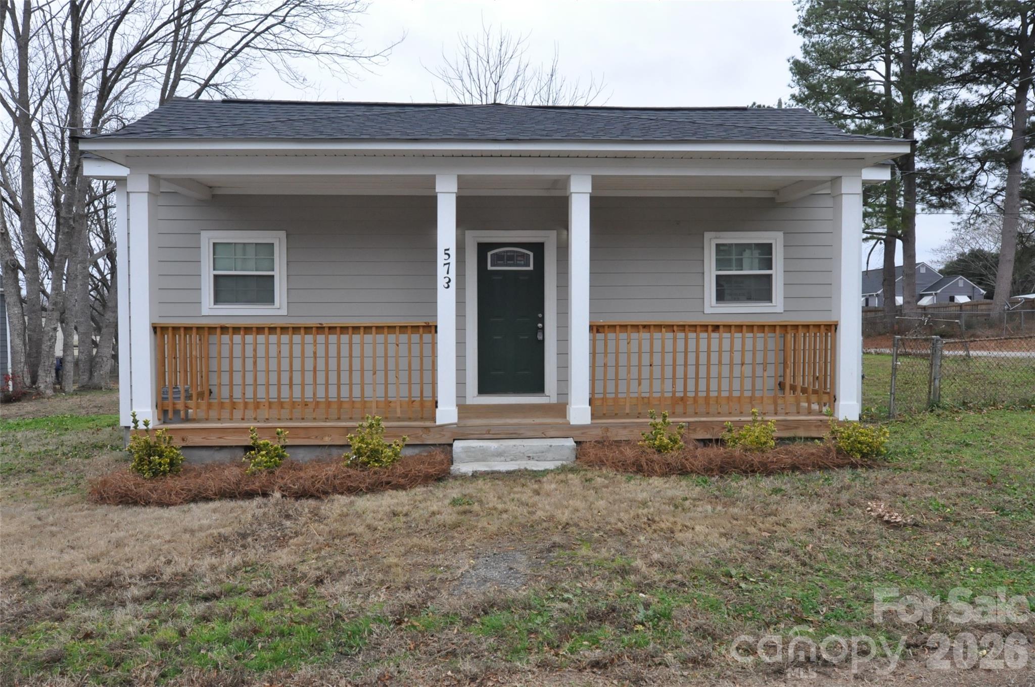 573 Fifth Street Property Photo 1