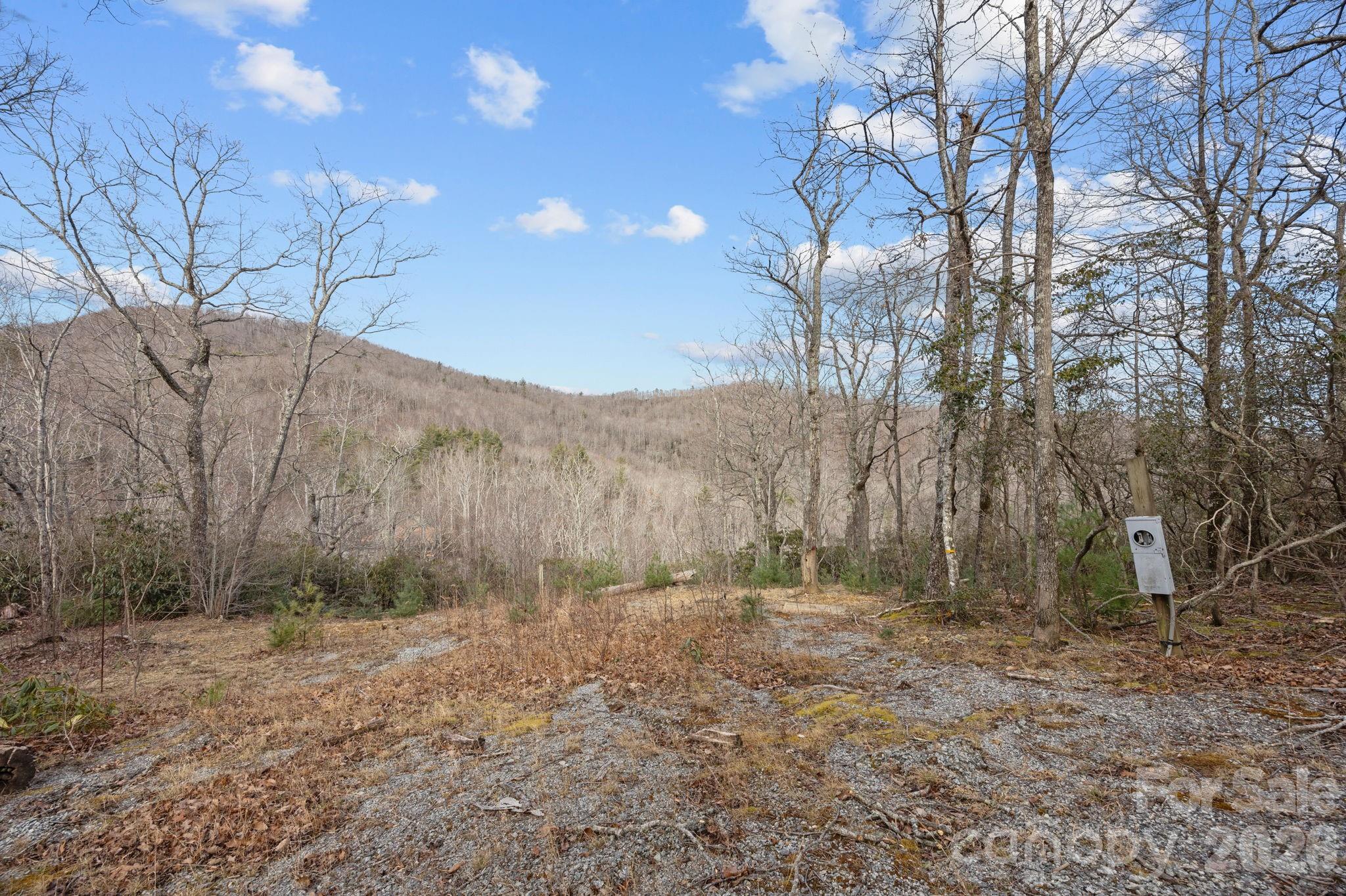 1443 Old Mill Road 8/9 Property Photo 5