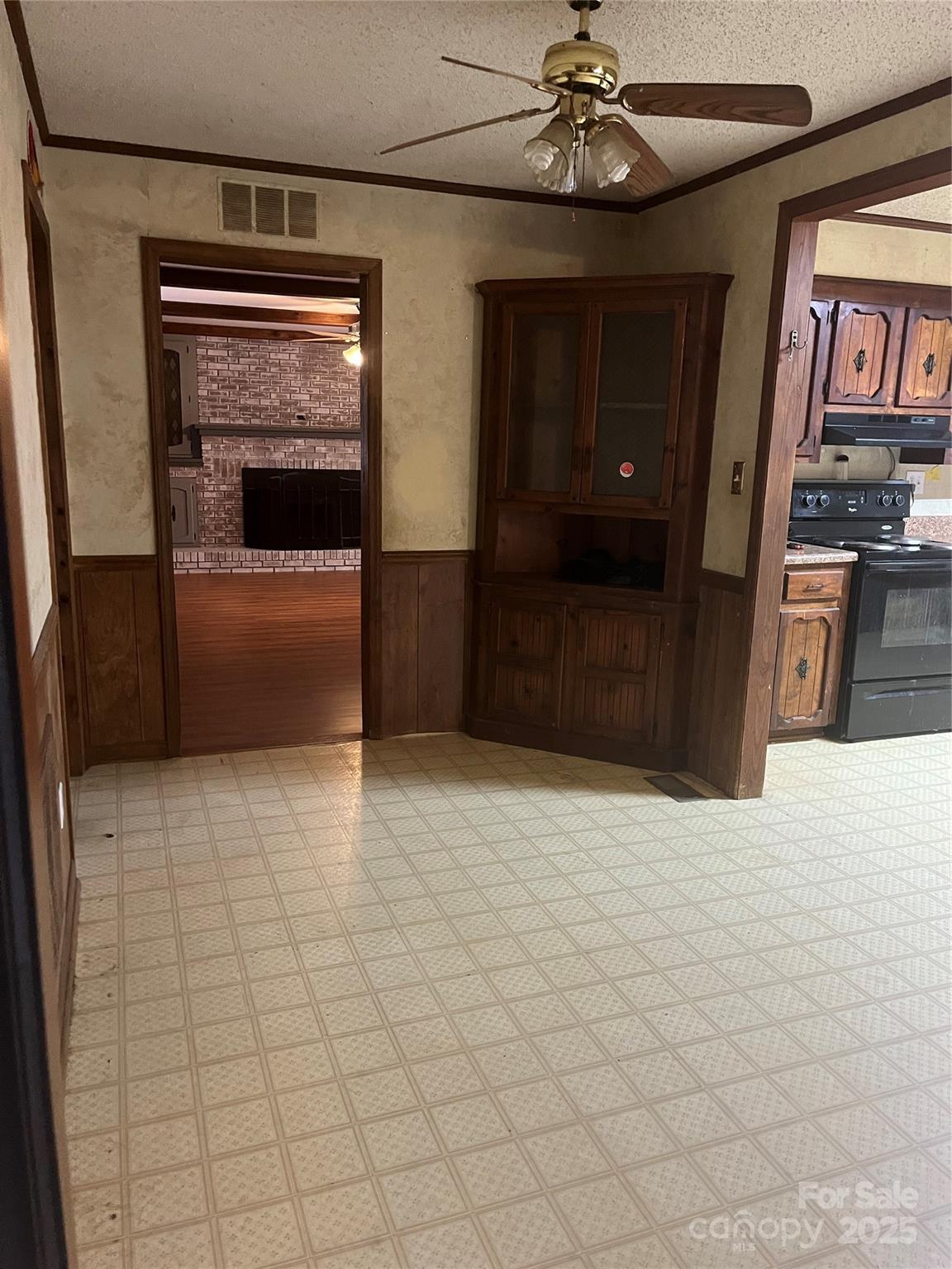 206 E Catawba Drive Property Photo 3