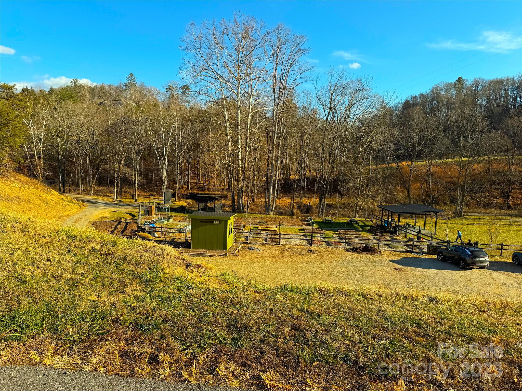 2 River Run 1r Property Photo 4