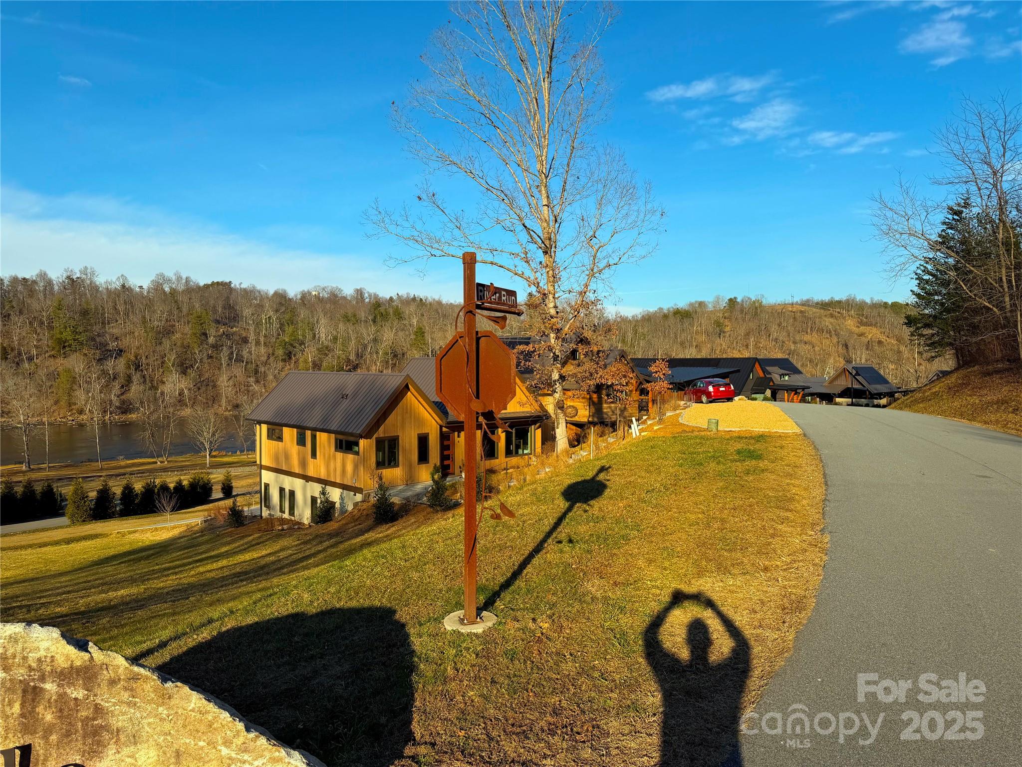 2 River Run 1r Property Photo 7
