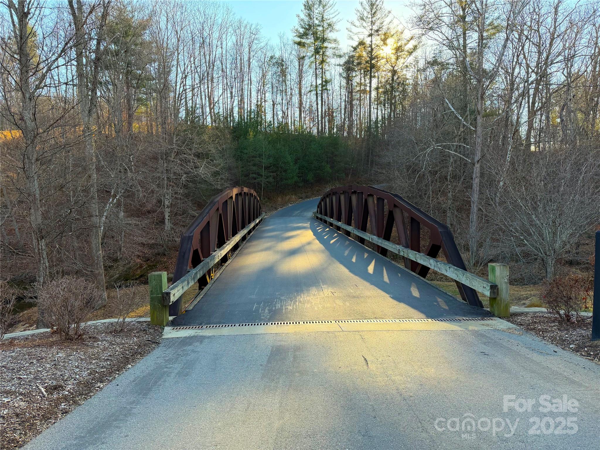 2 River Run 1r Property Photo 14