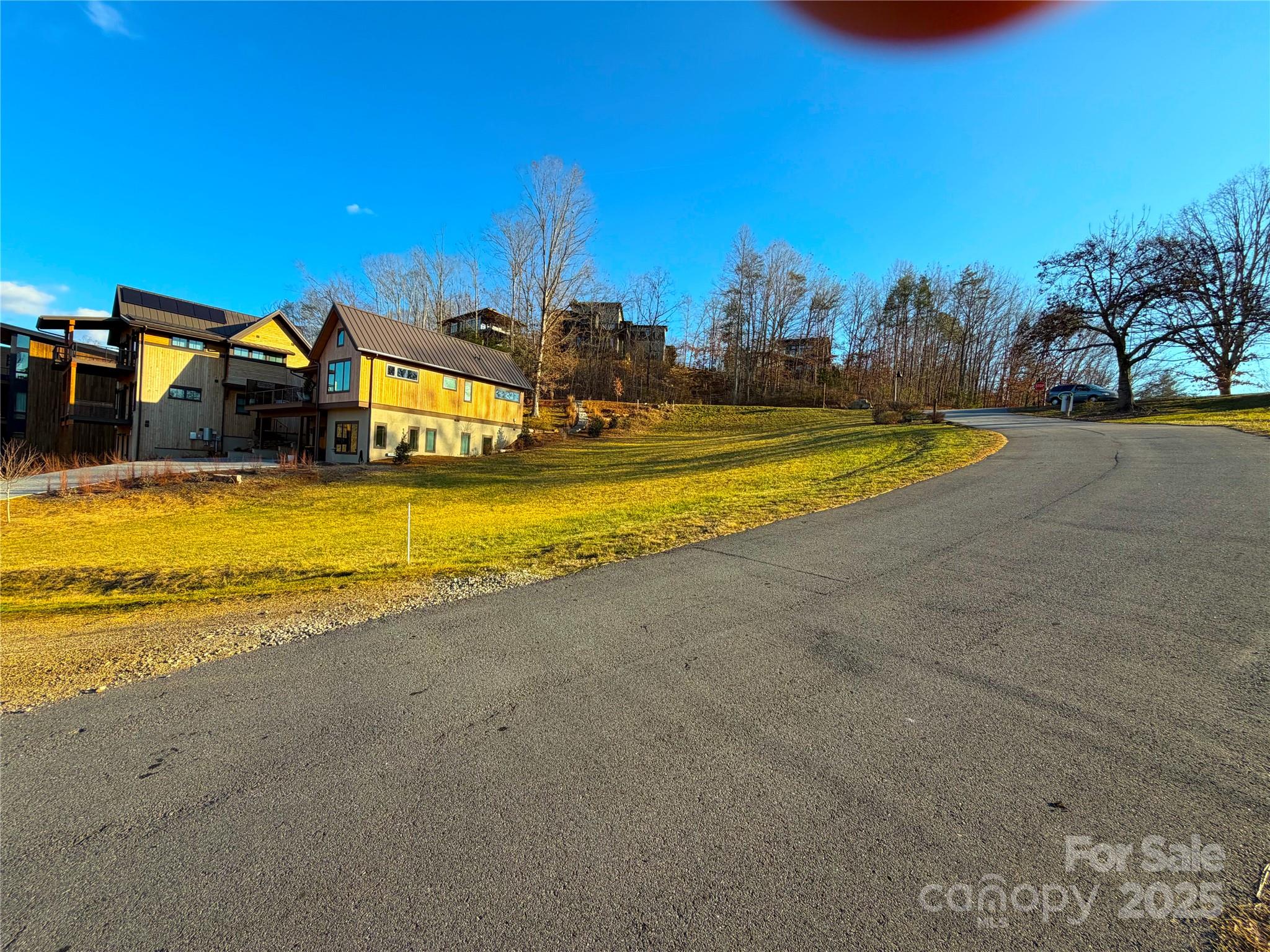 2 River Run 1r Property Photo 24
