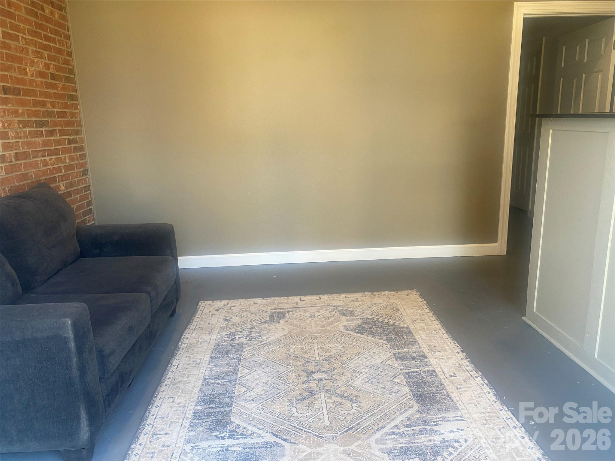 305 E Arch Street 36 Property Photo 2