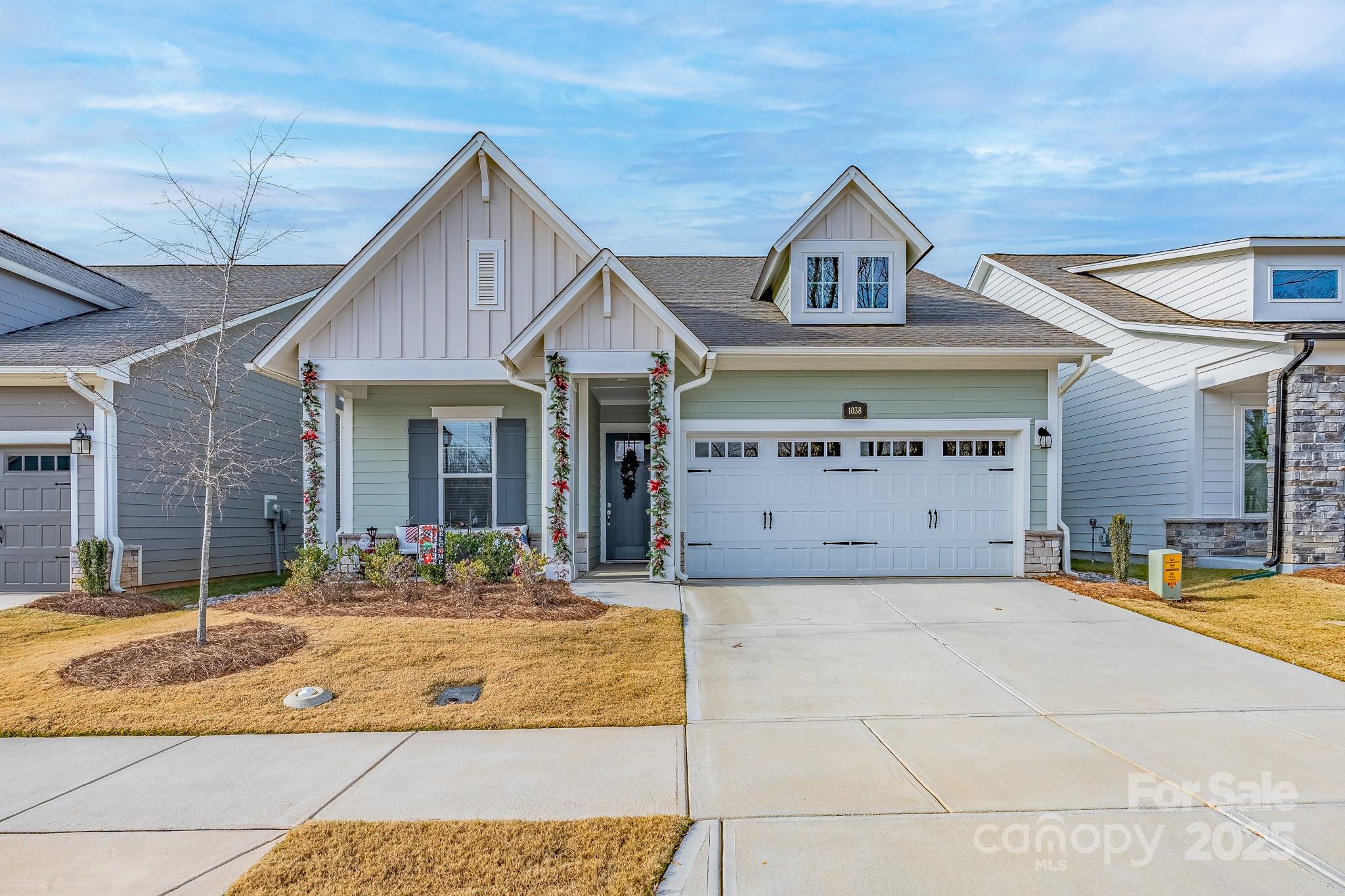 1038 Idyllic Lane Property Photo 2