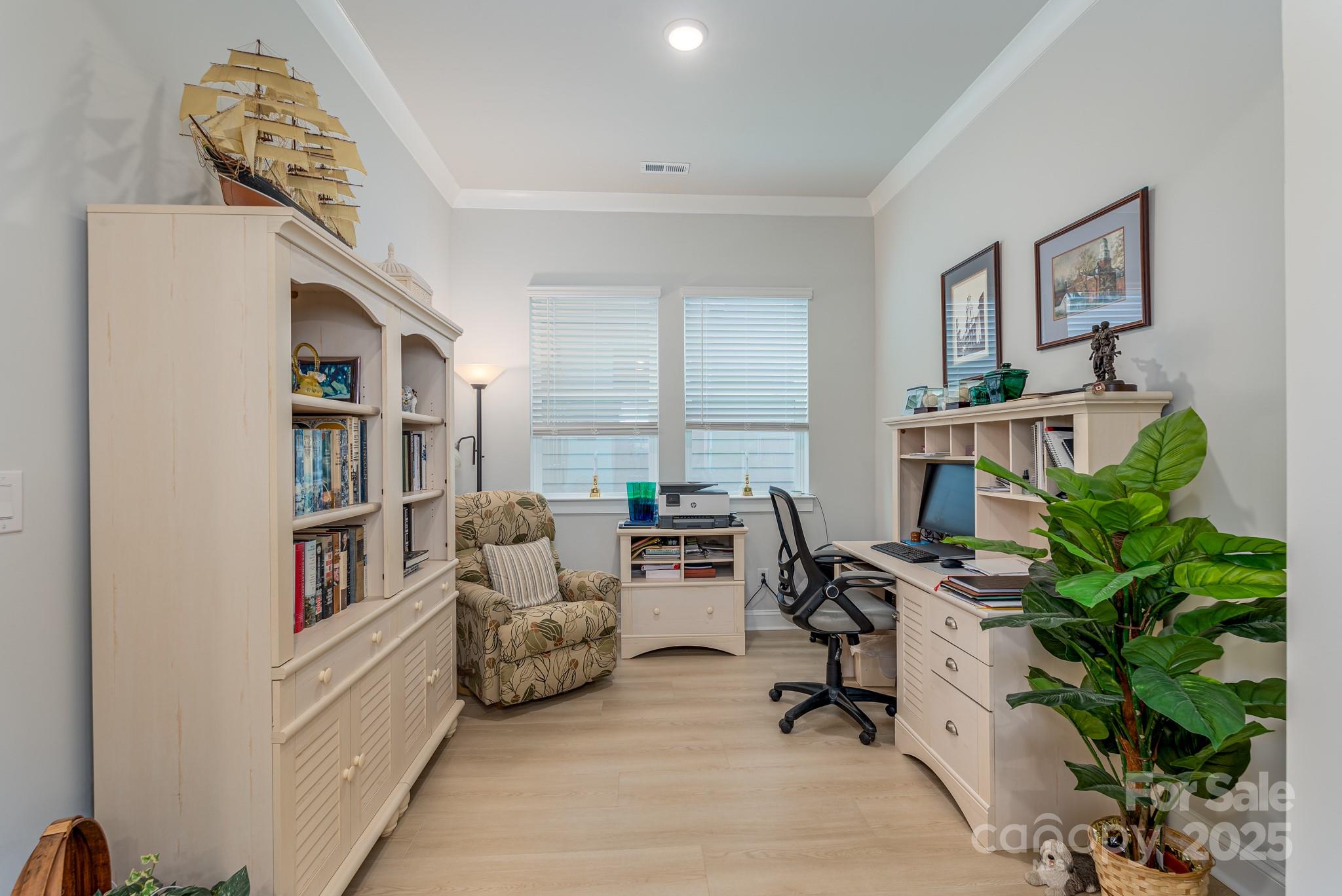 1038 Idyllic Lane Property Photo 8