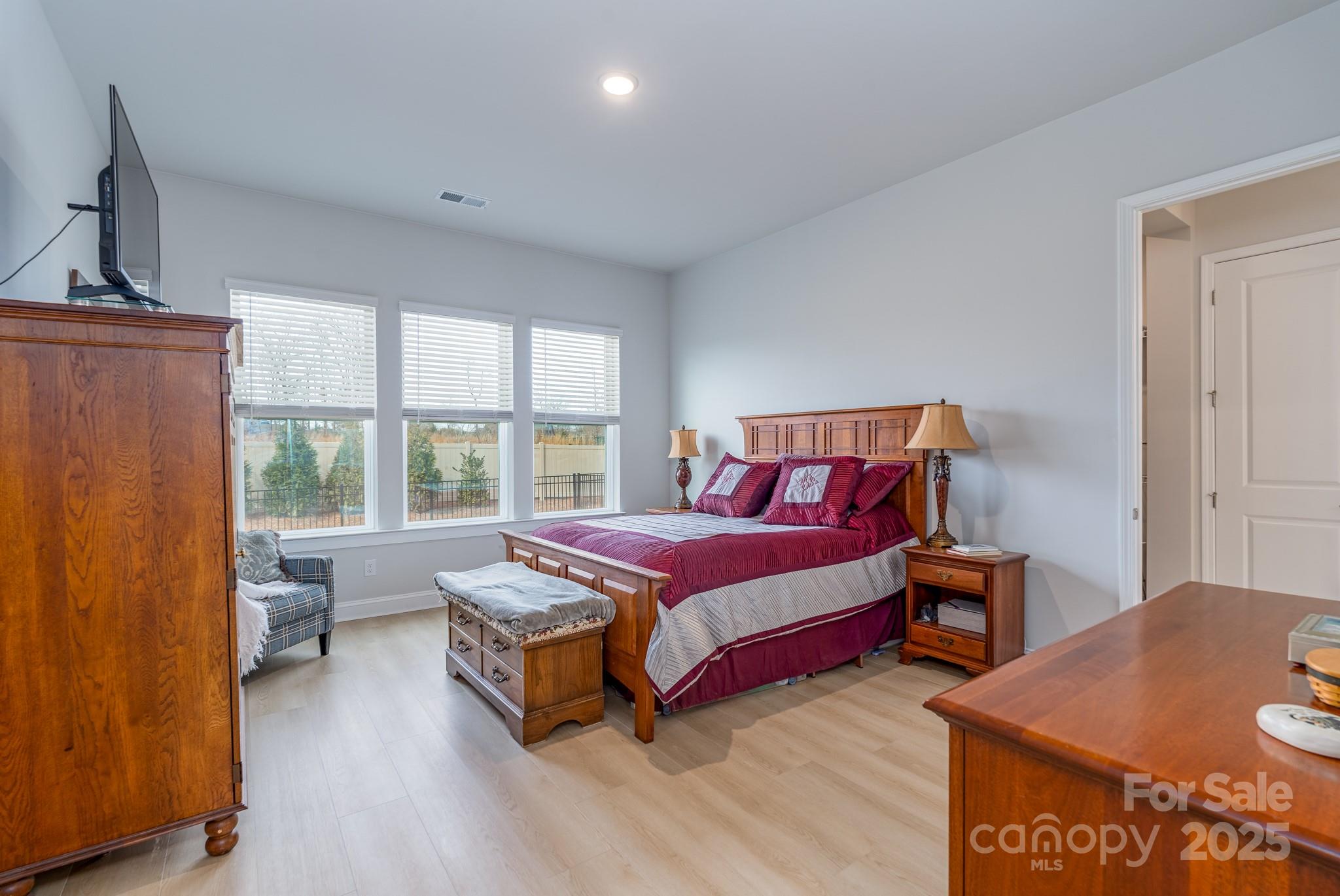 1038 Idyllic Lane Property Photo 17