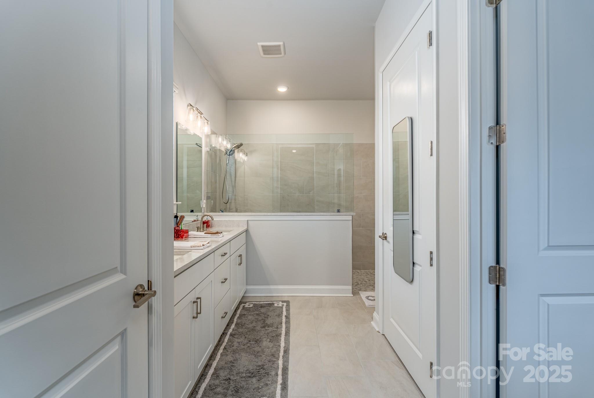 1038 Idyllic Lane Property Photo 18
