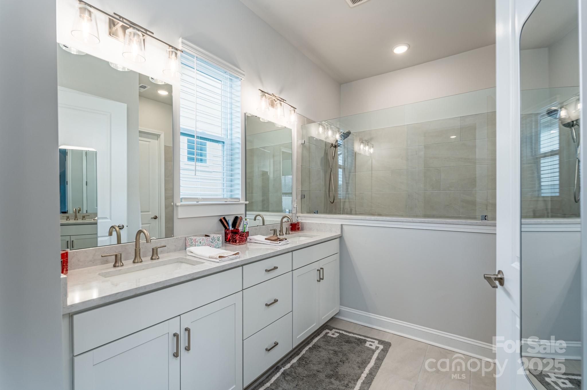 1038 Idyllic Lane Property Photo 19