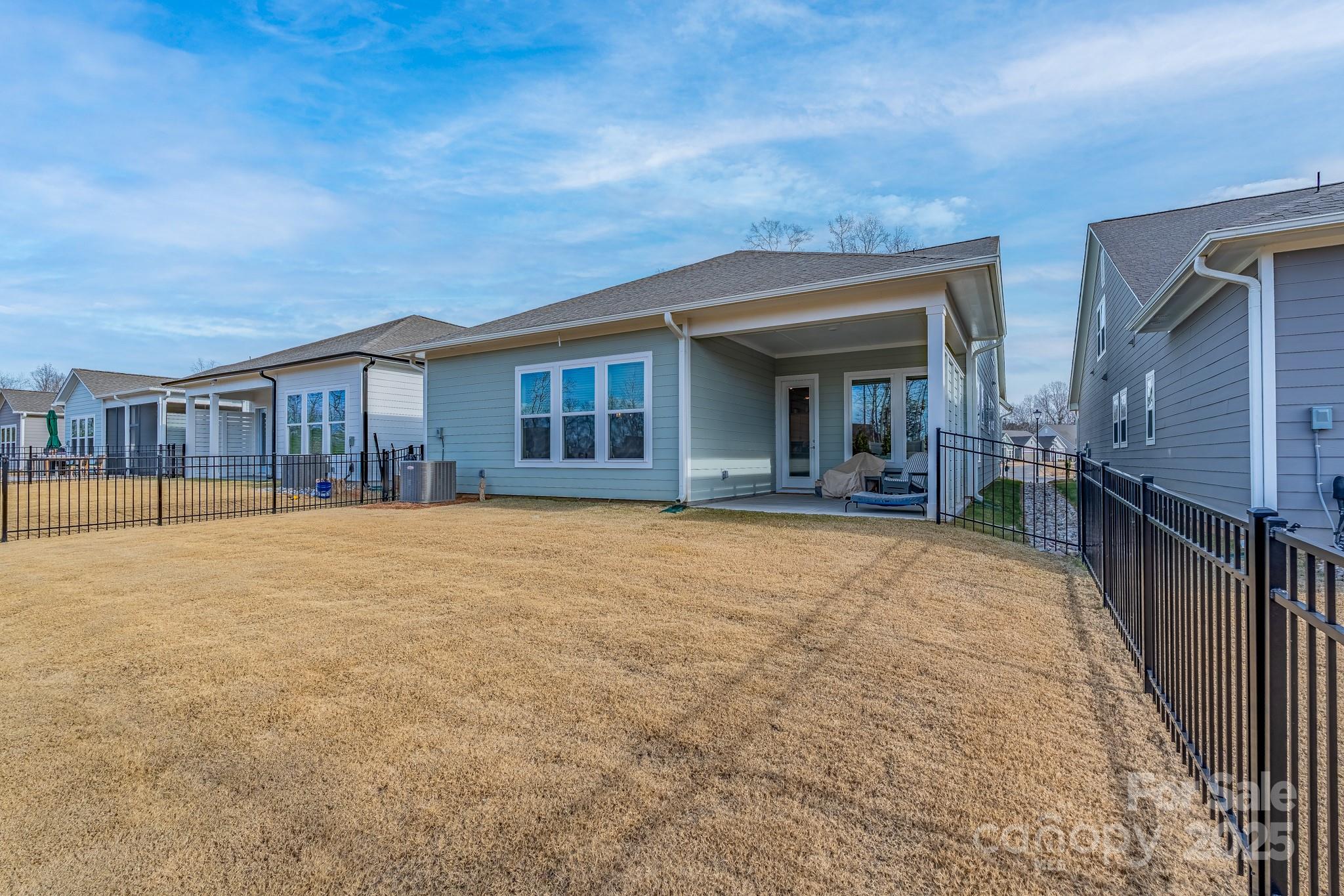 1038 Idyllic Lane Property Photo 31