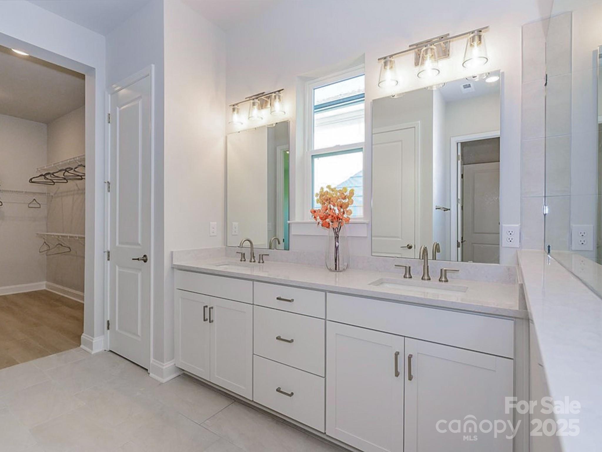 1038 Idyllic Lane Property Photo 37