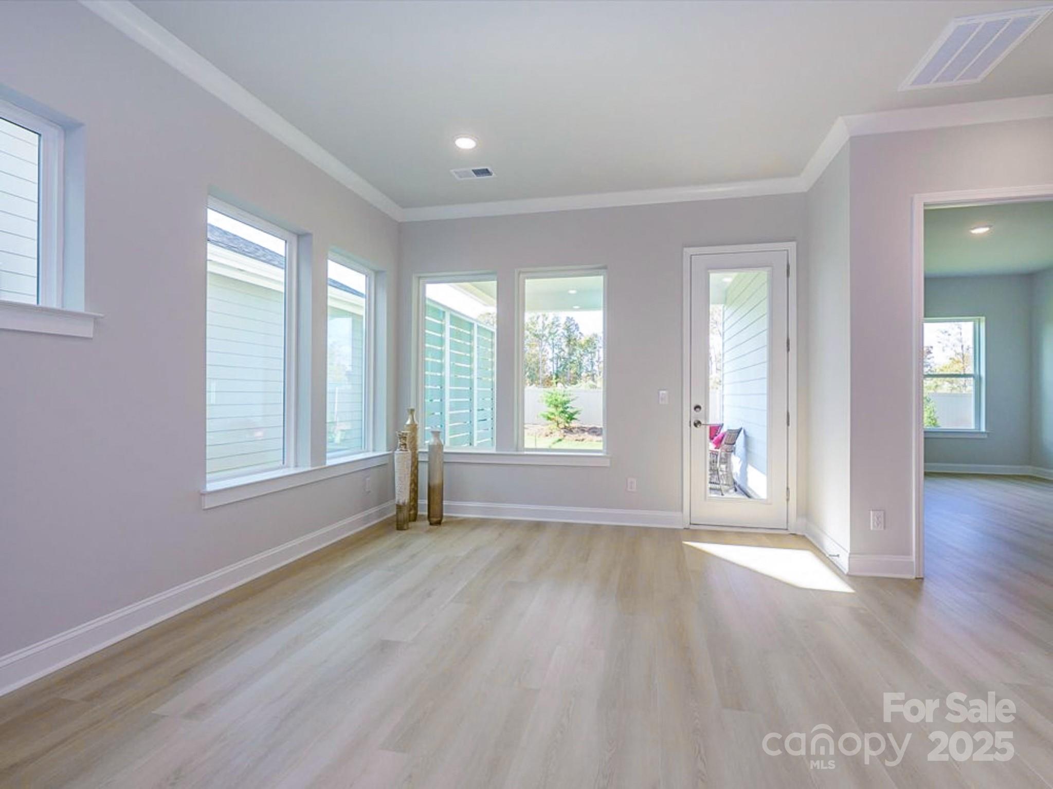1038 Idyllic Lane Property Photo 44