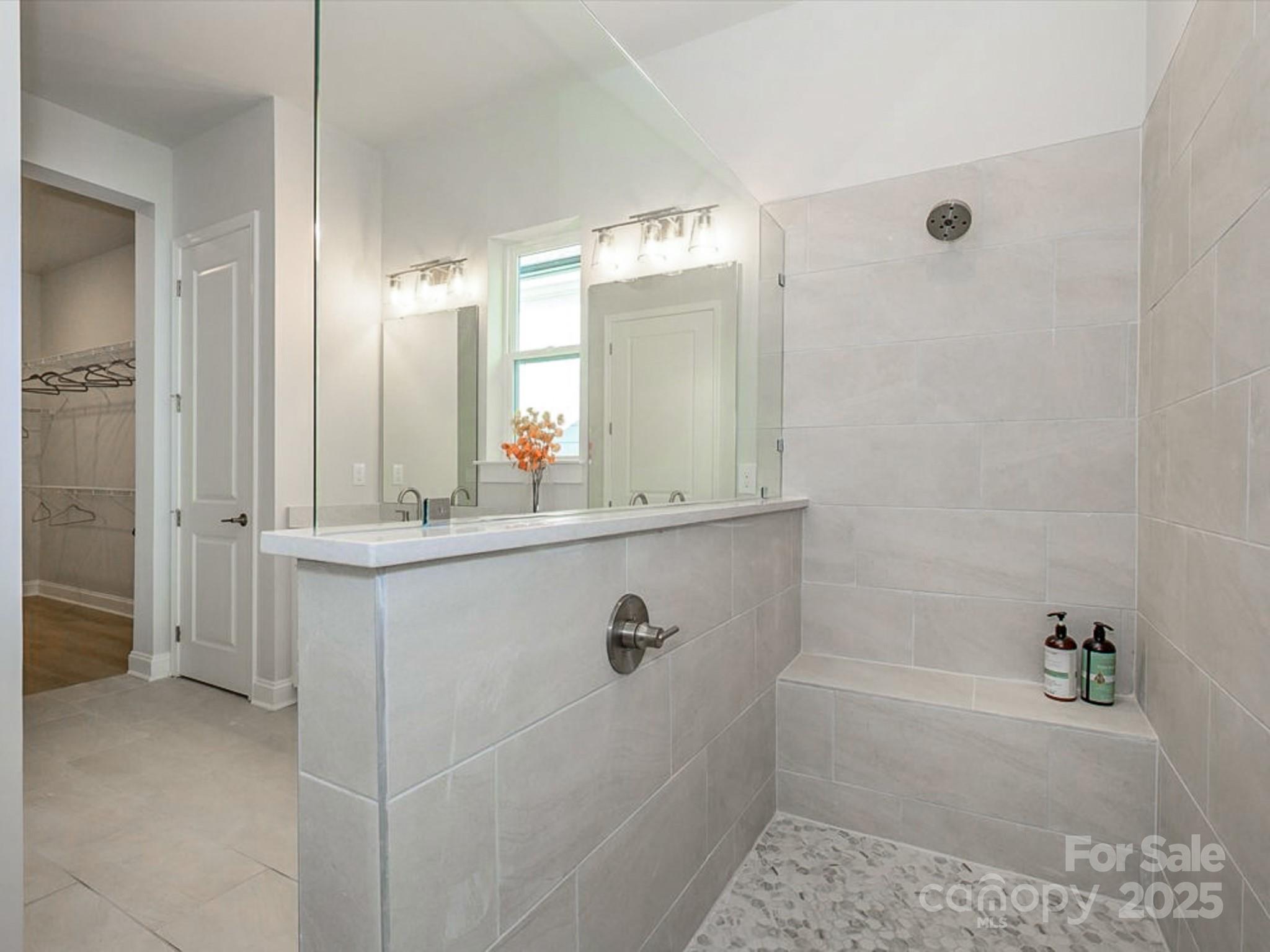 1038 Idyllic Lane Property Photo 45