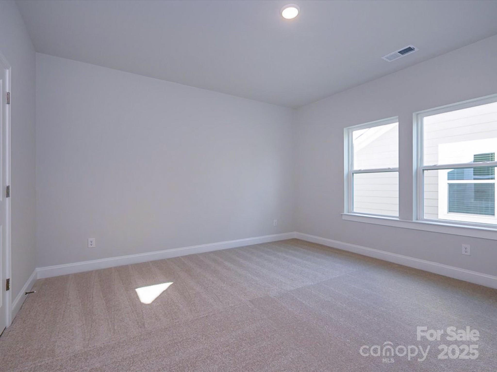 1038 Idyllic Lane Property Photo 46