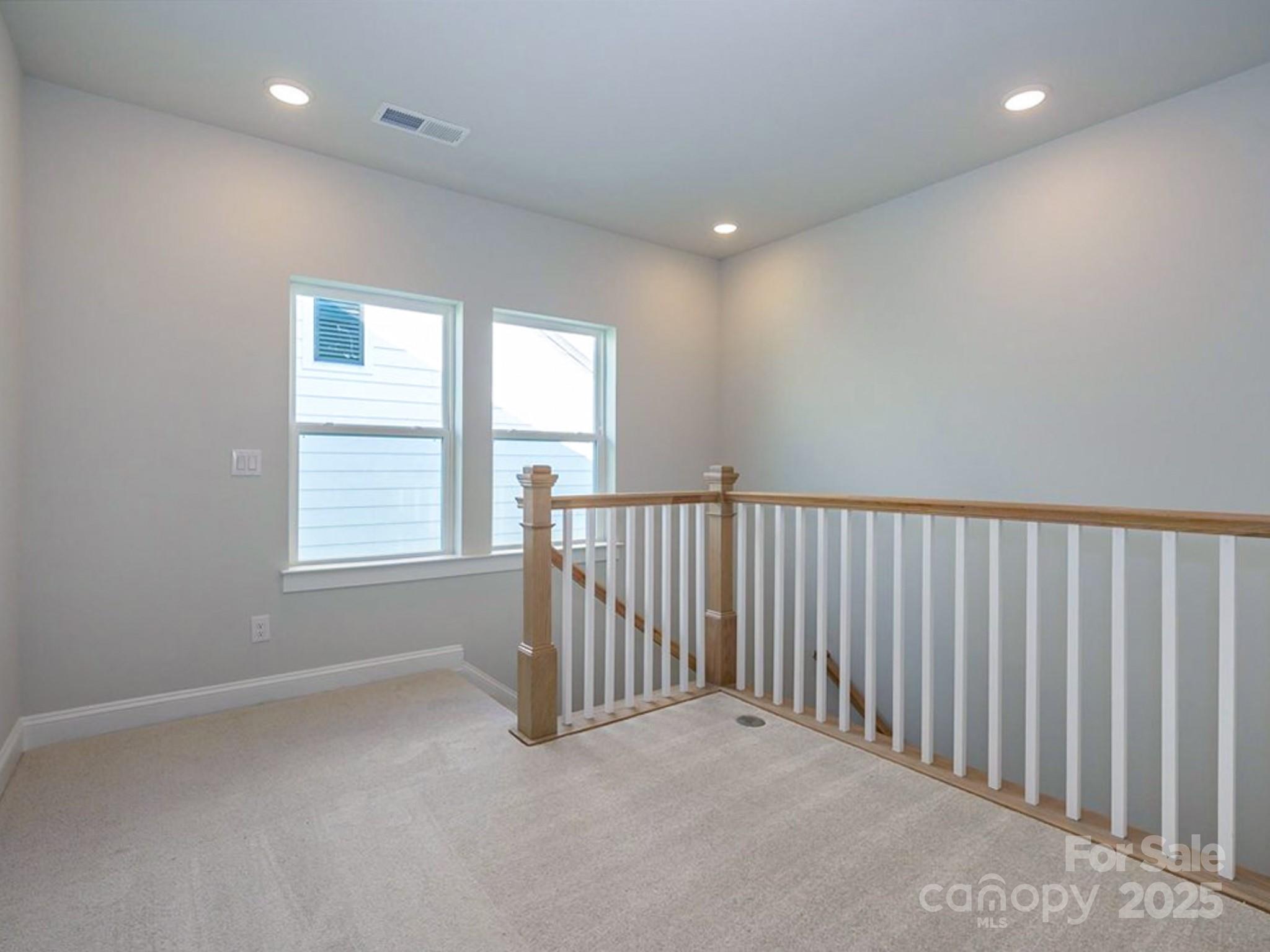 1038 Idyllic Lane Property Photo 47