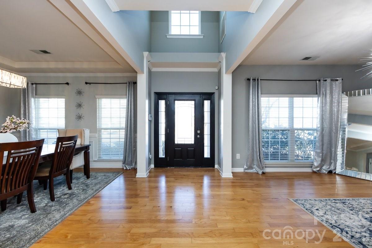 8931 Happiness Road Property Photo 3
