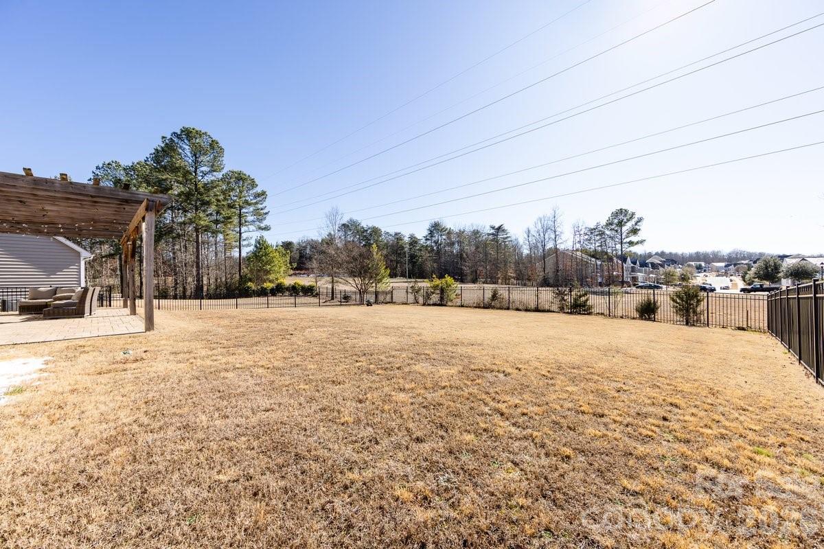 8931 Happiness Road Property Photo 27
